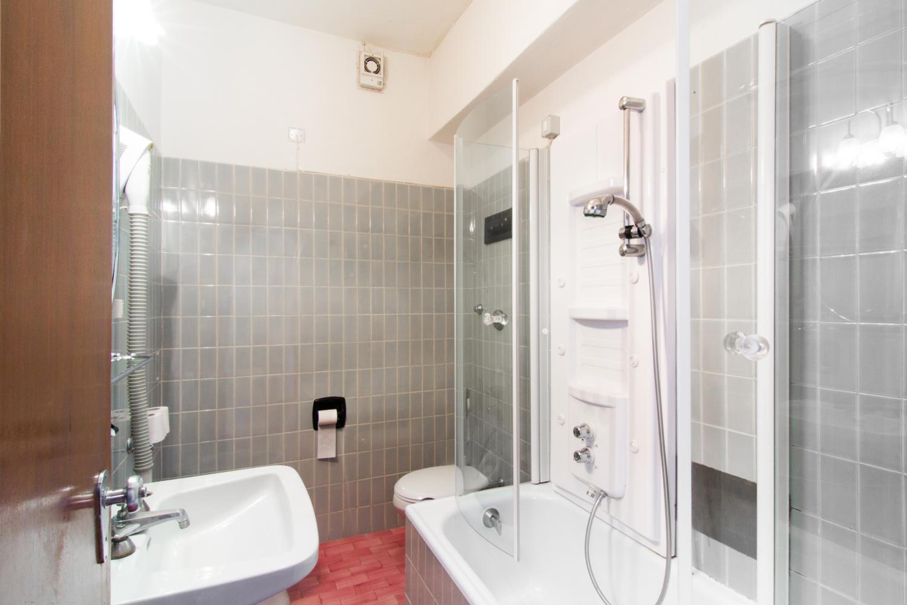 Comfort Quadruple Room - Photo 10