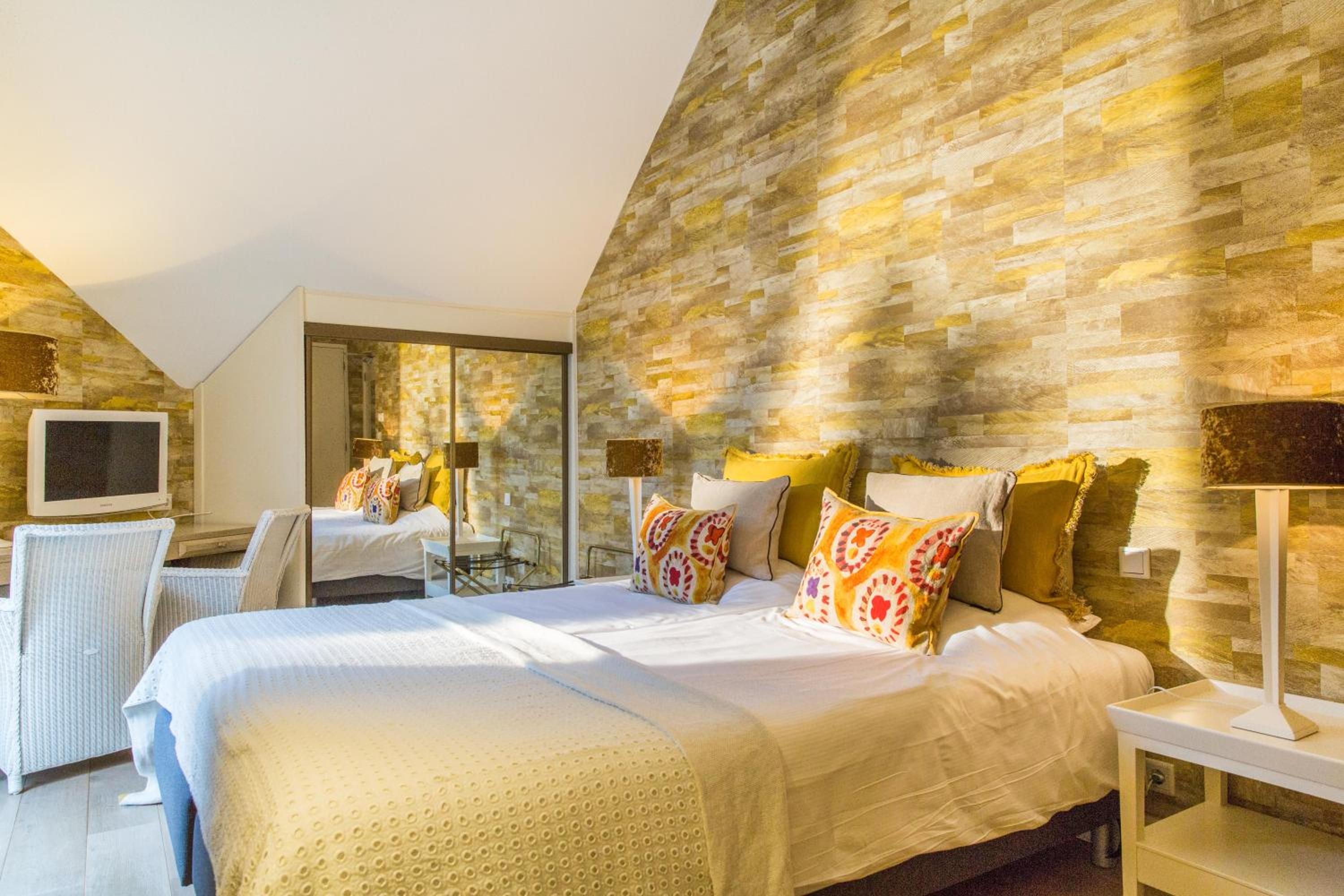 Standard Twin Room photo 2