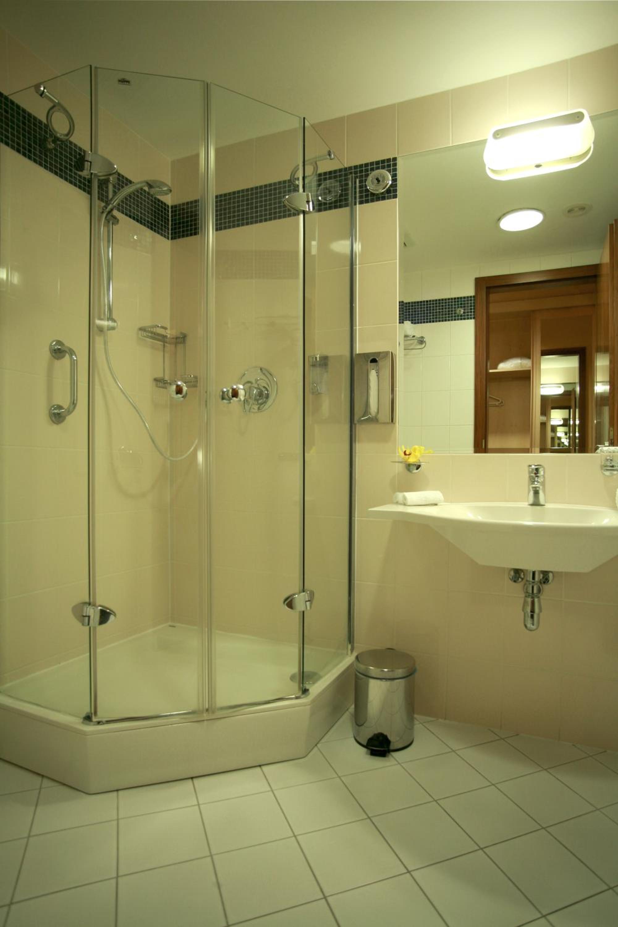 Double Room - Photo 4