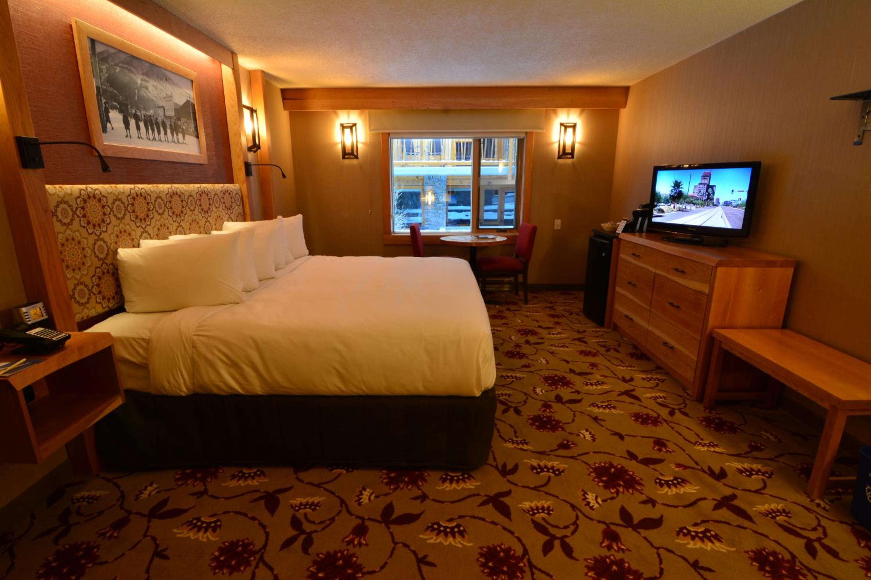 Superior King Room - Photo 5