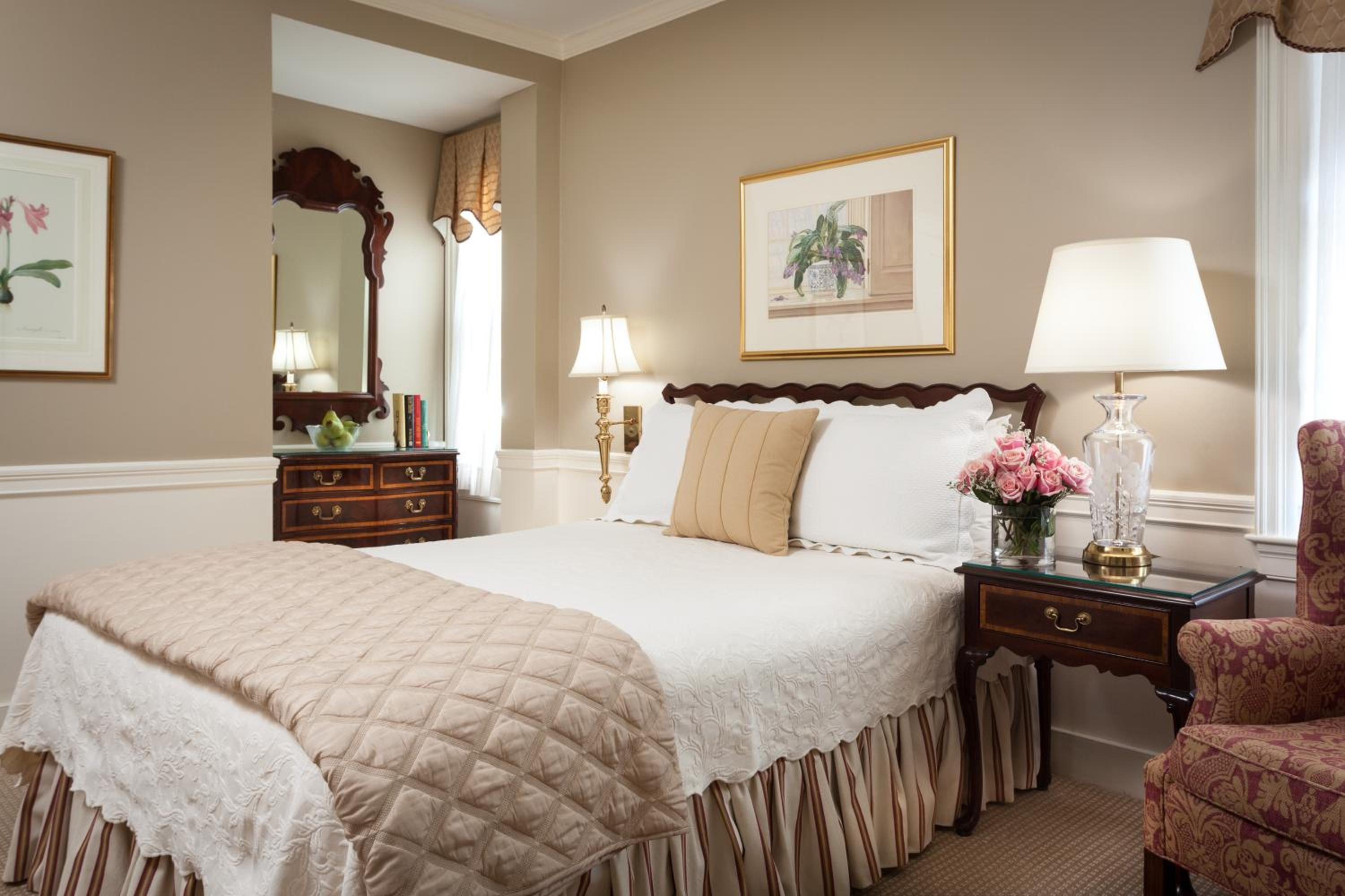 Queen Room