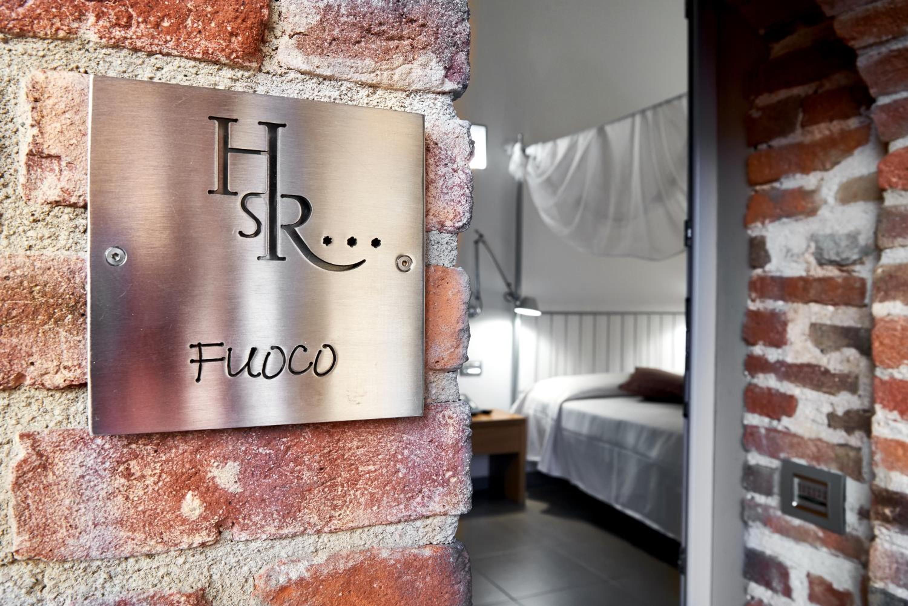 Double Room - Photo 6