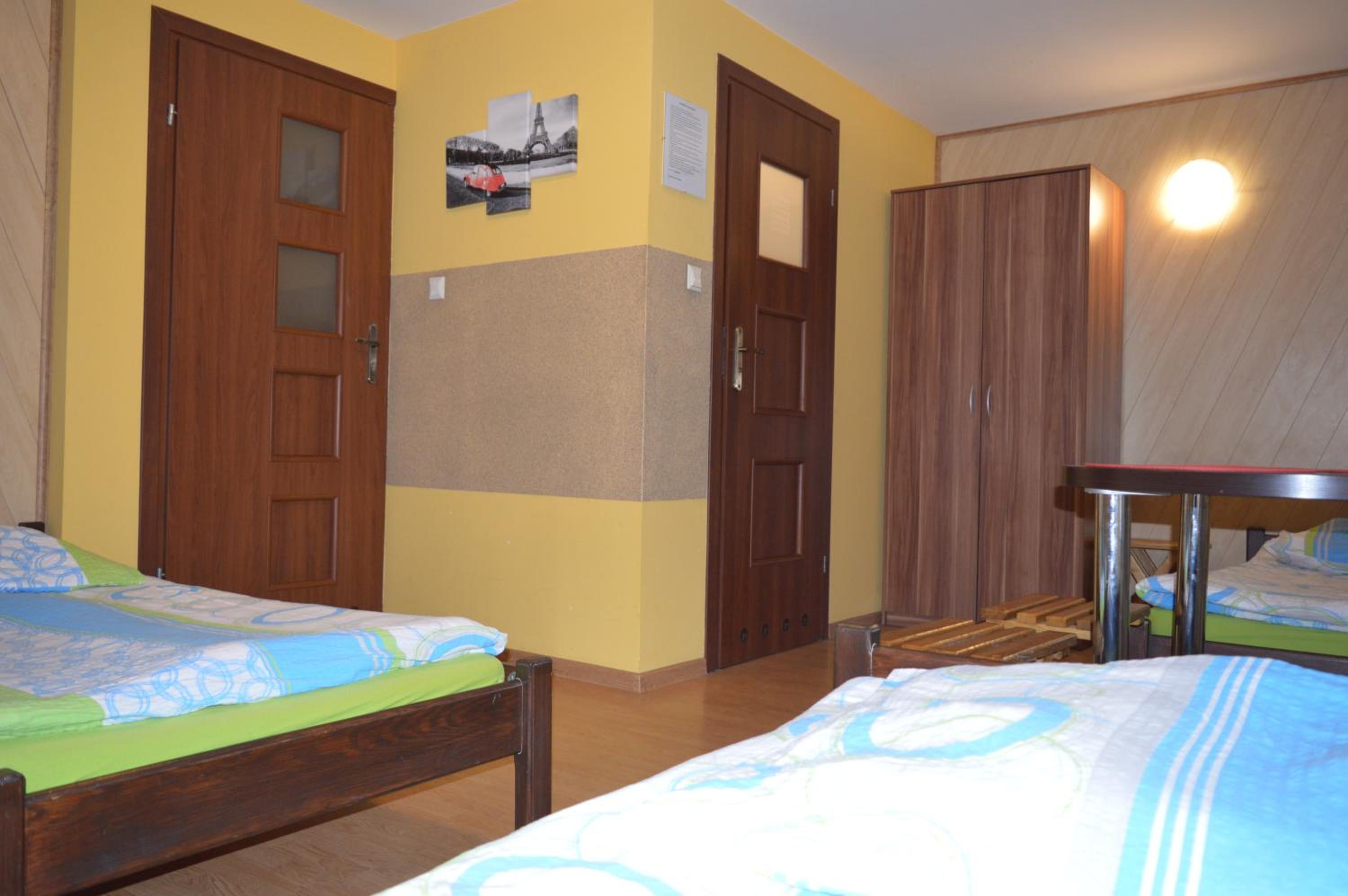 Quadruple Room with Bathroom photo 2