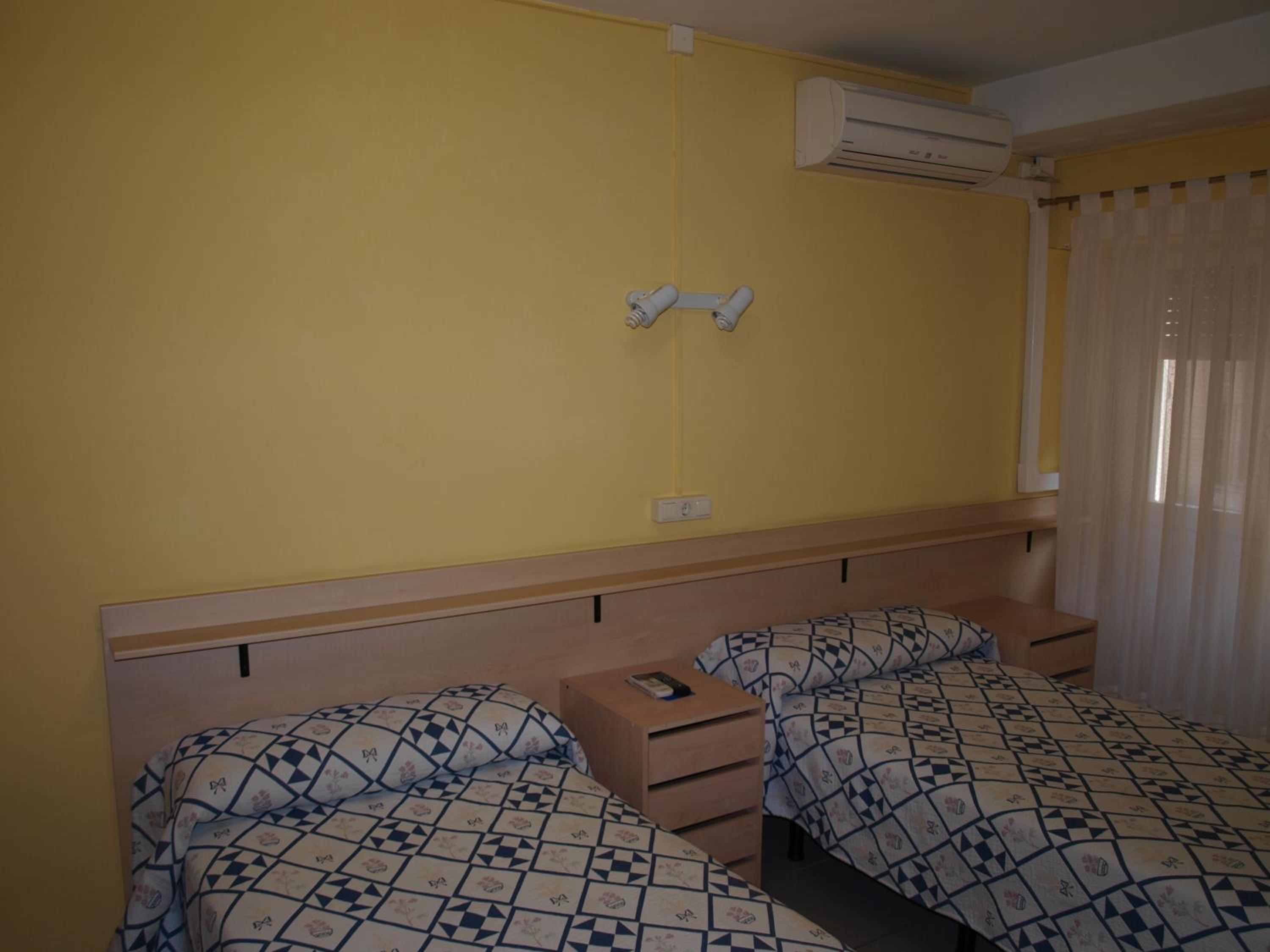 Double or Twin Room - Photo 1