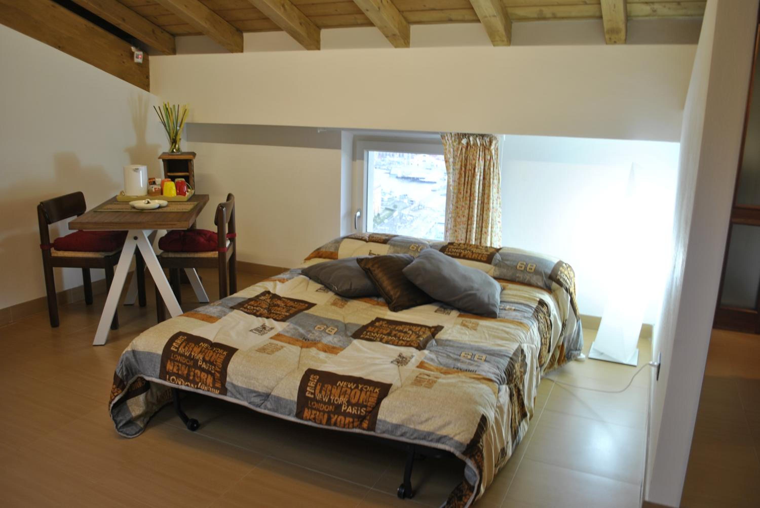 Superior Quadruple Room photo 1