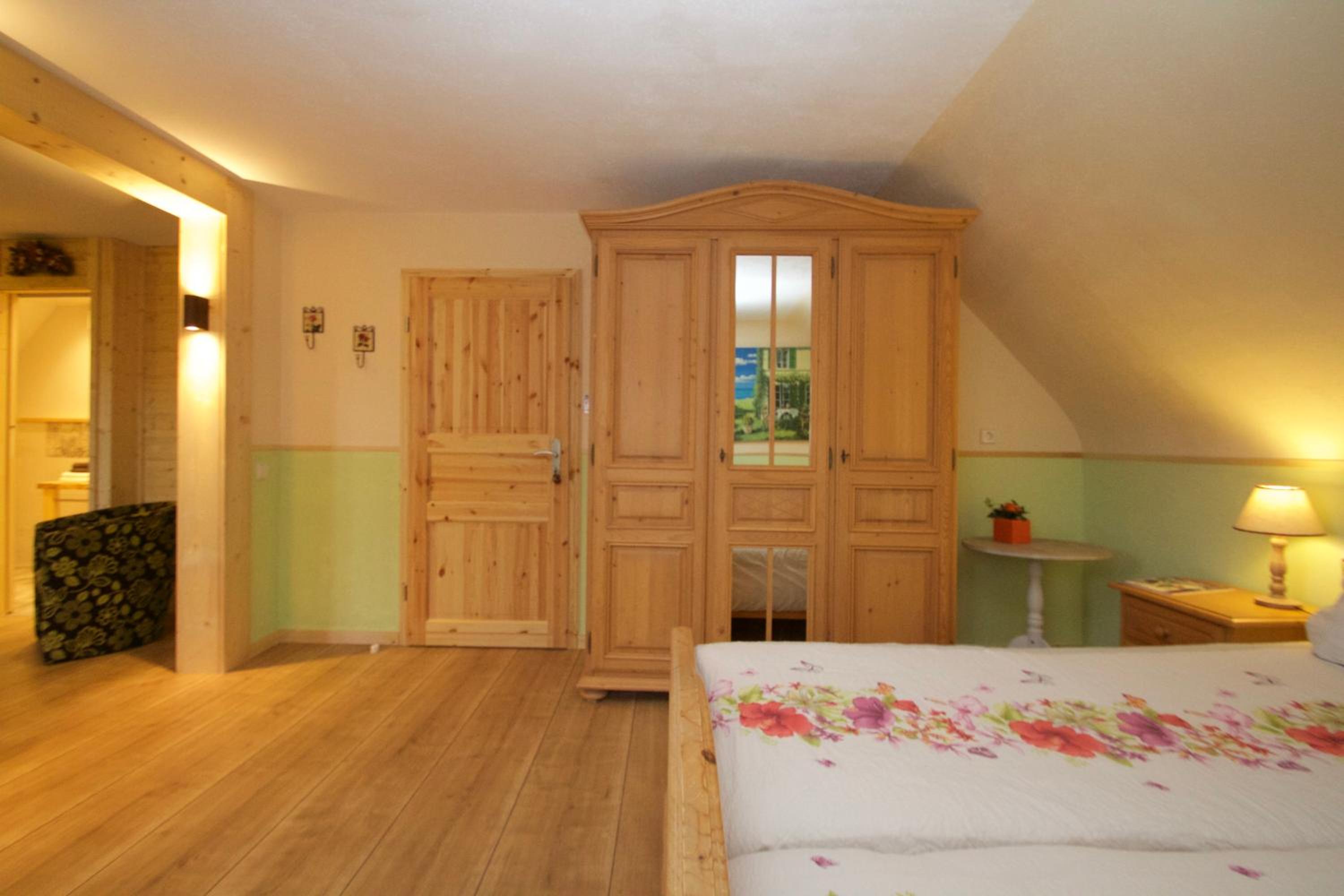 Suite with Balcony photo 3