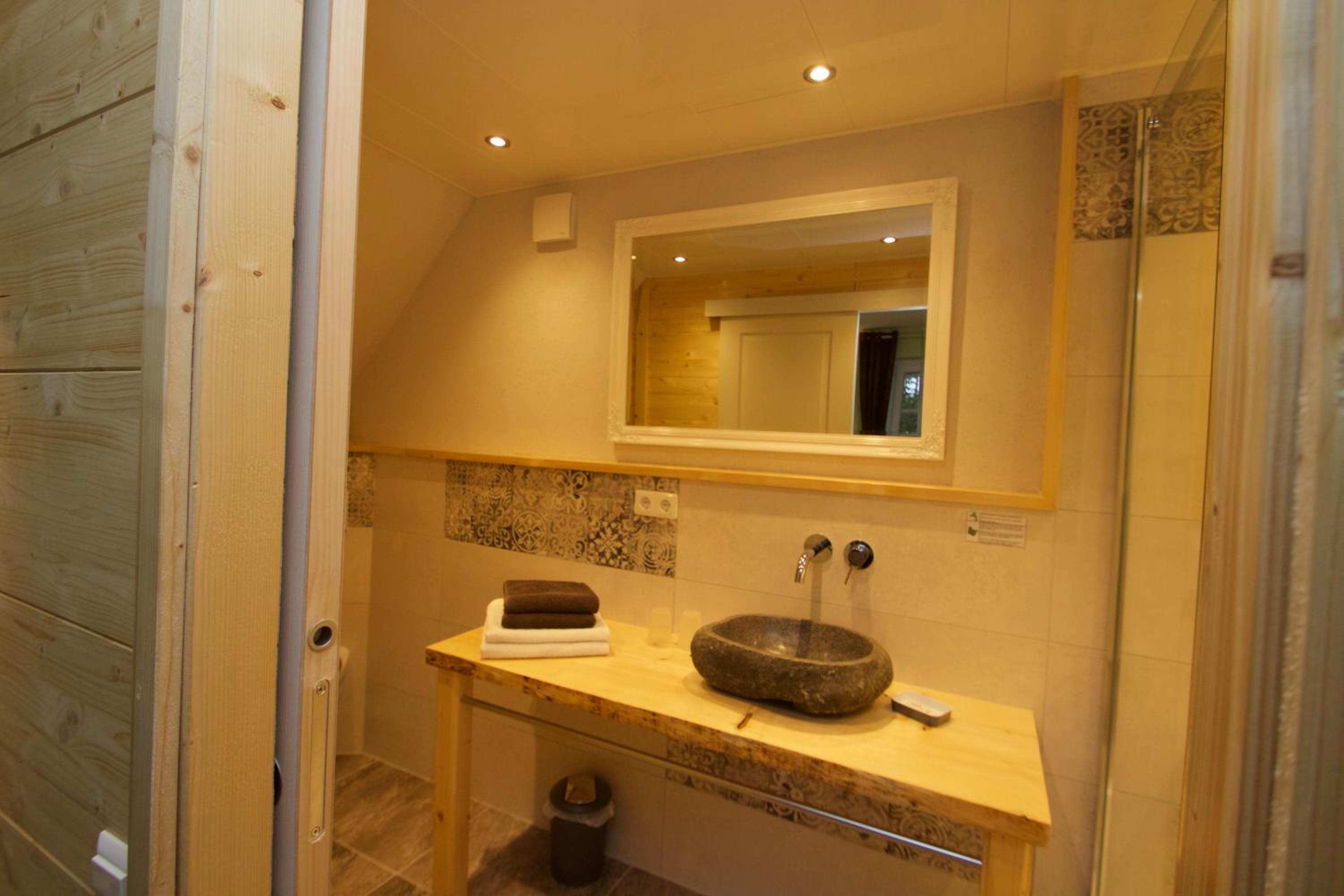 Suite with Balcony photo 2