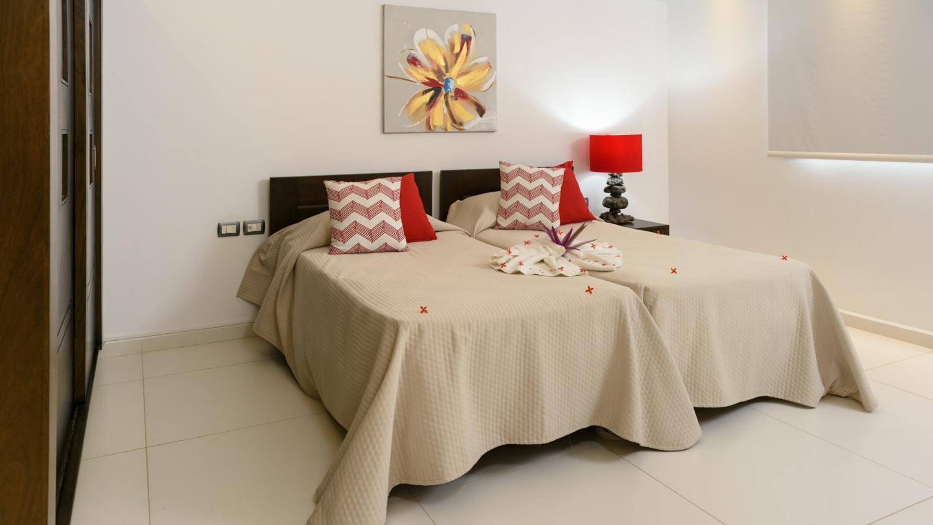 Vier-Zimmer-Dachgeschosswohnung