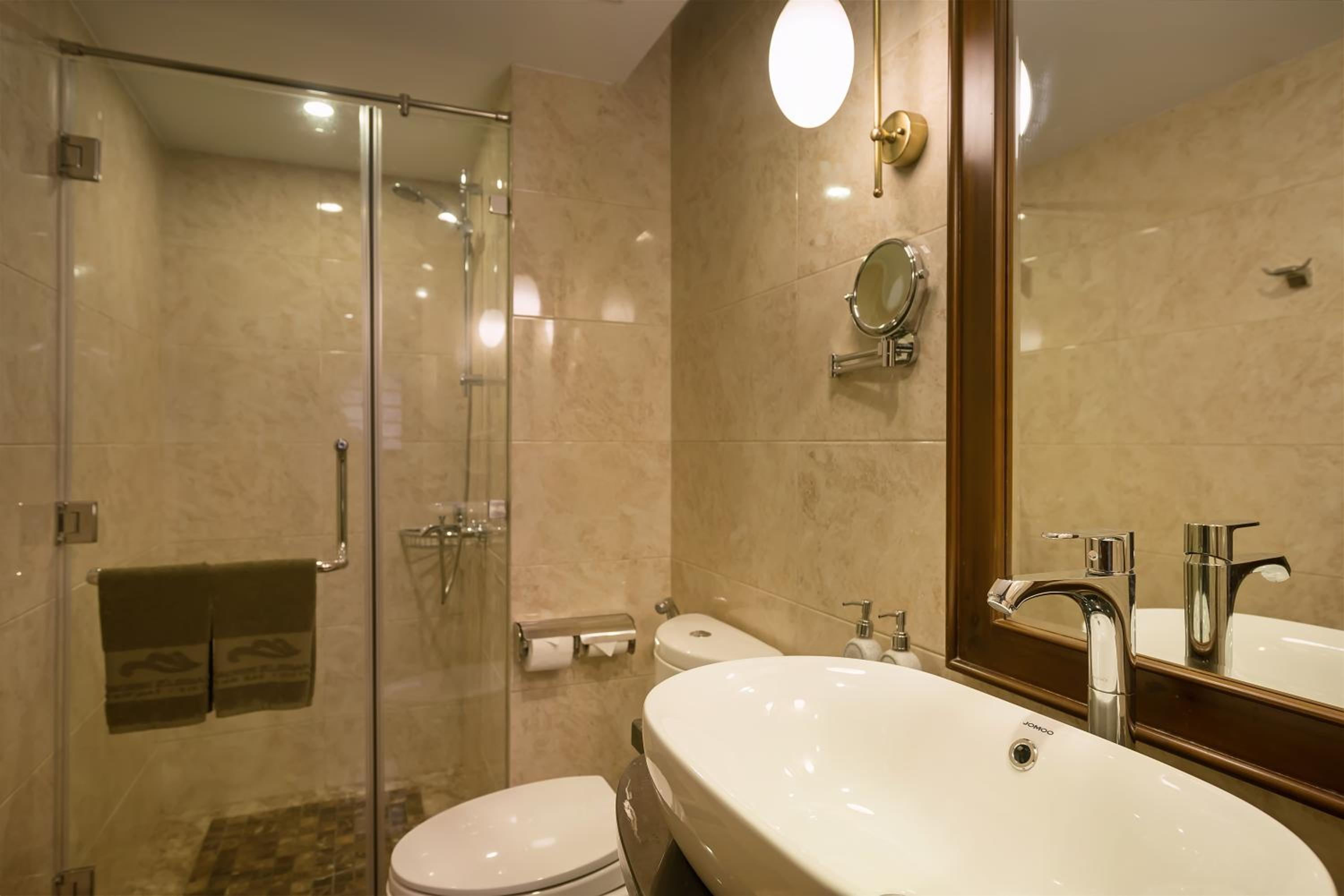 Deluxe with Balcony - 2 Day 1 Night Package - Photo 9