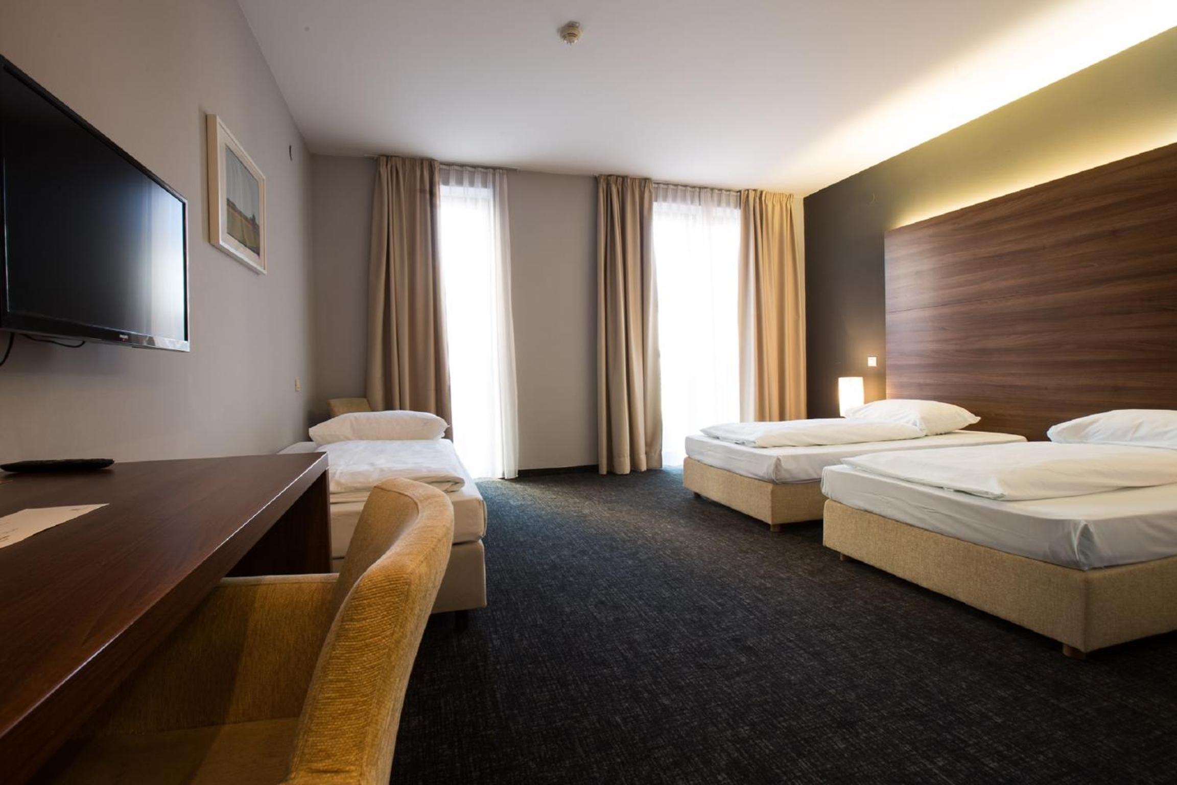 Comfort Triple Room photo 1