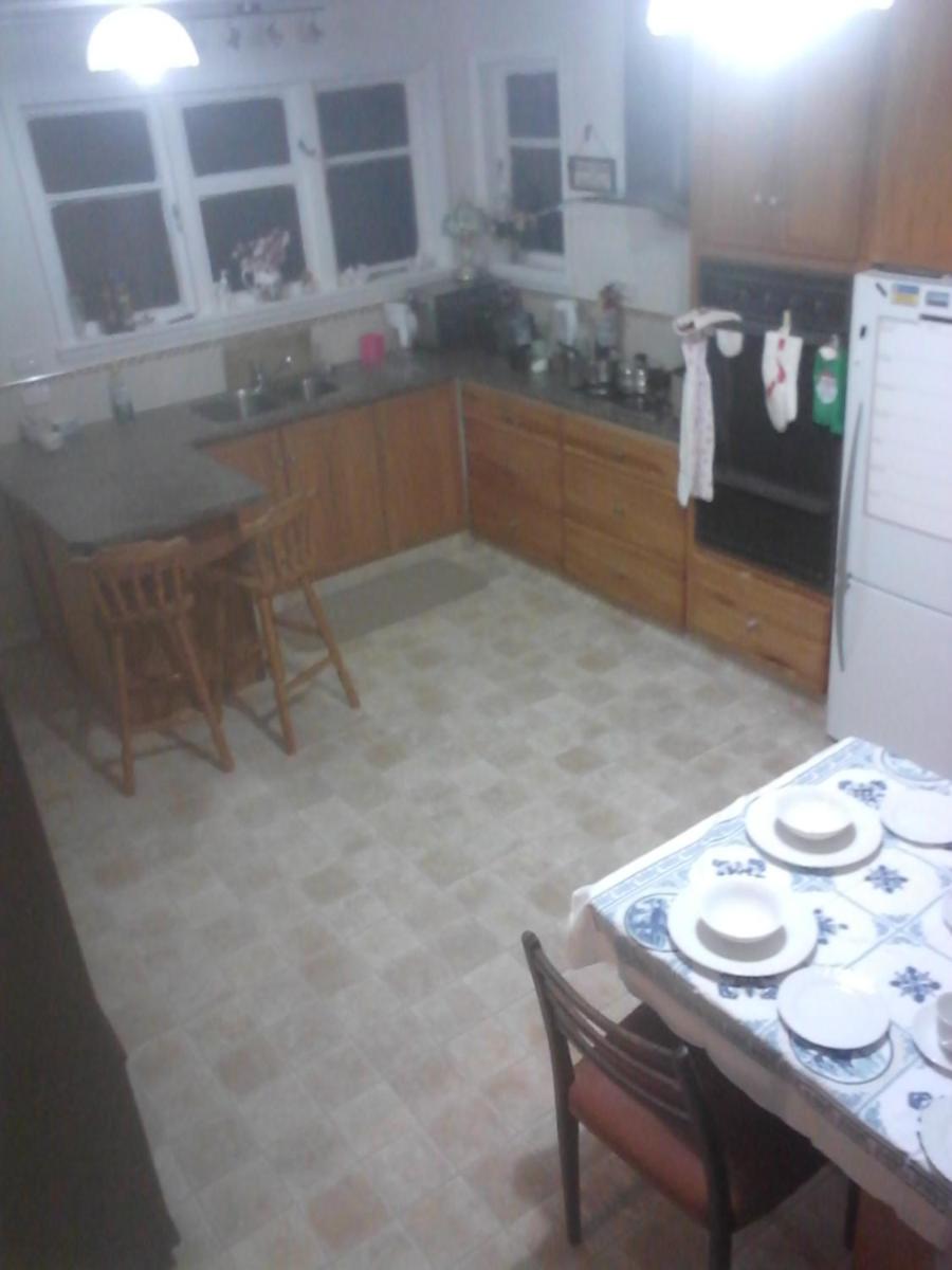 Two-Bedroom House photo 3