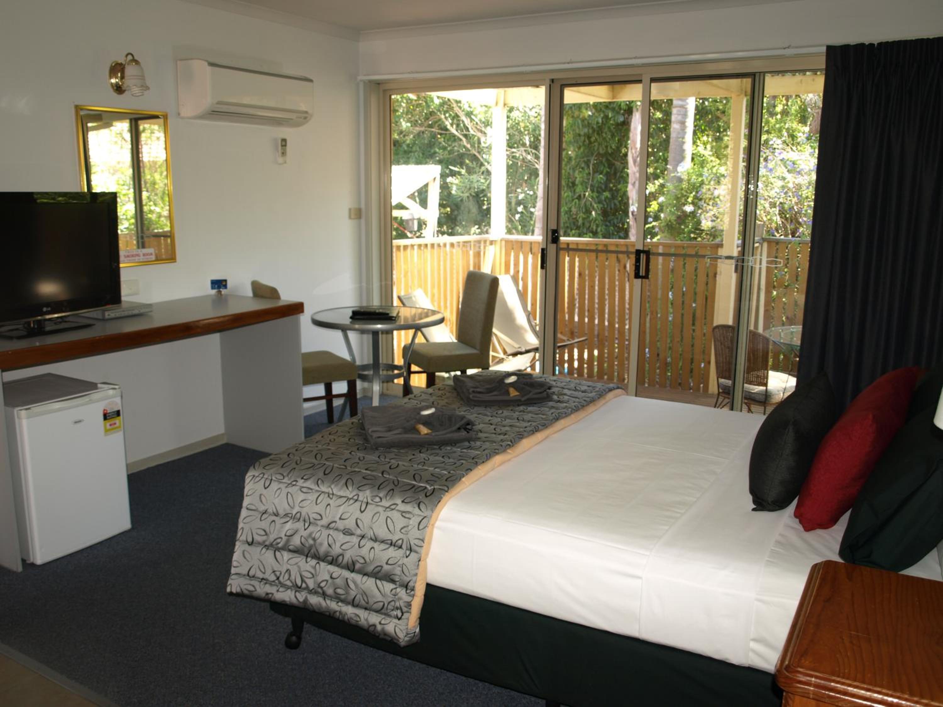 Executive Suite with Spa Bath photo 2