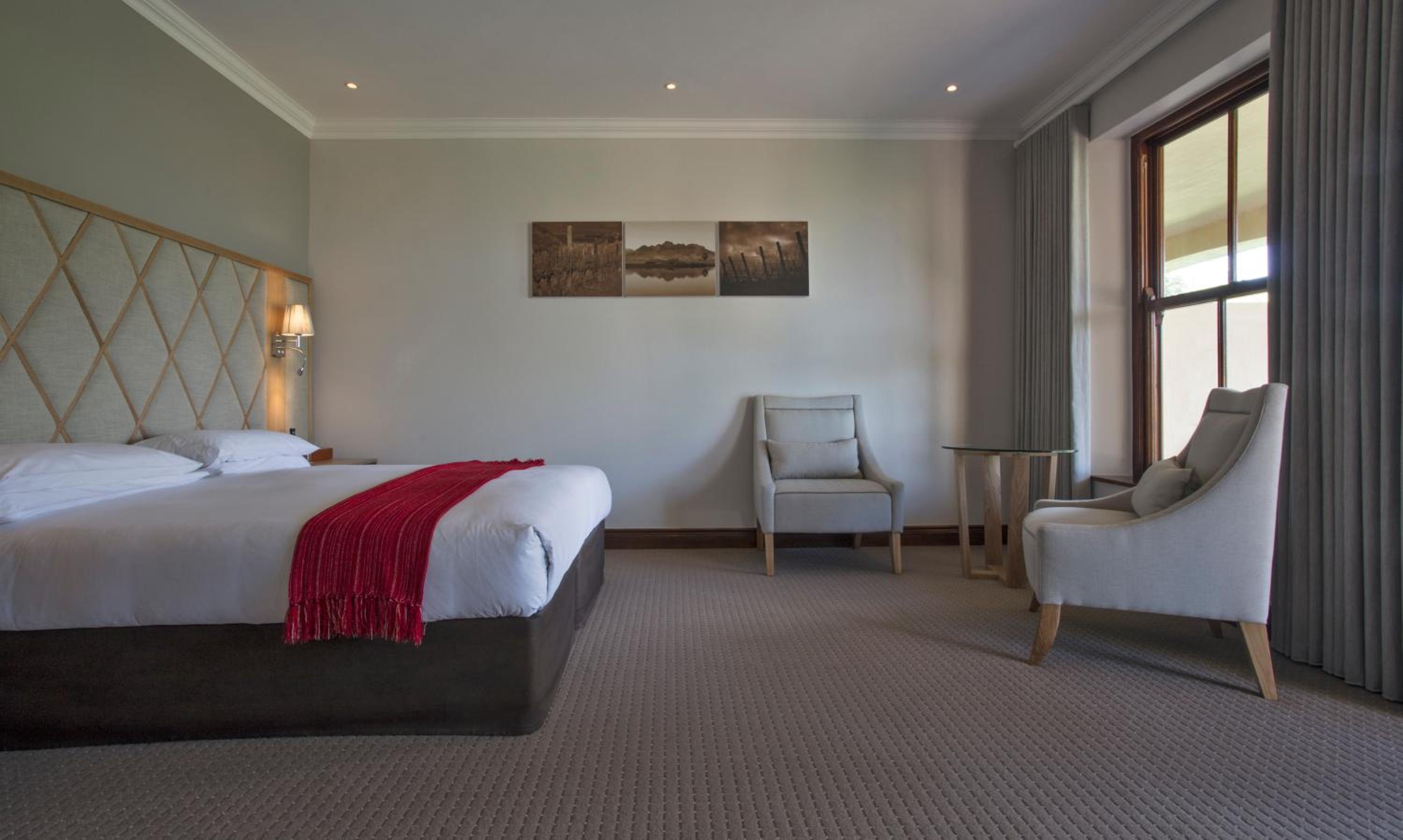 Signature Room - Photo 1