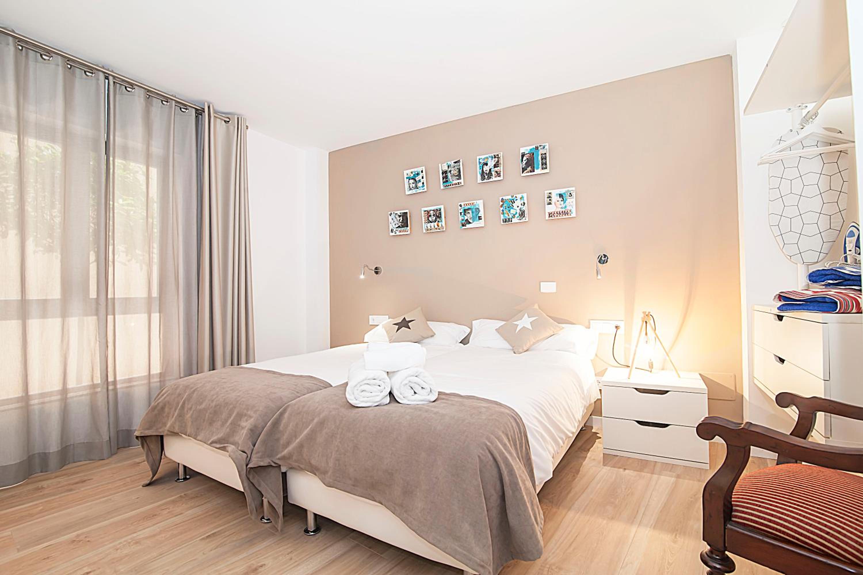 Apartment (2 Adults)