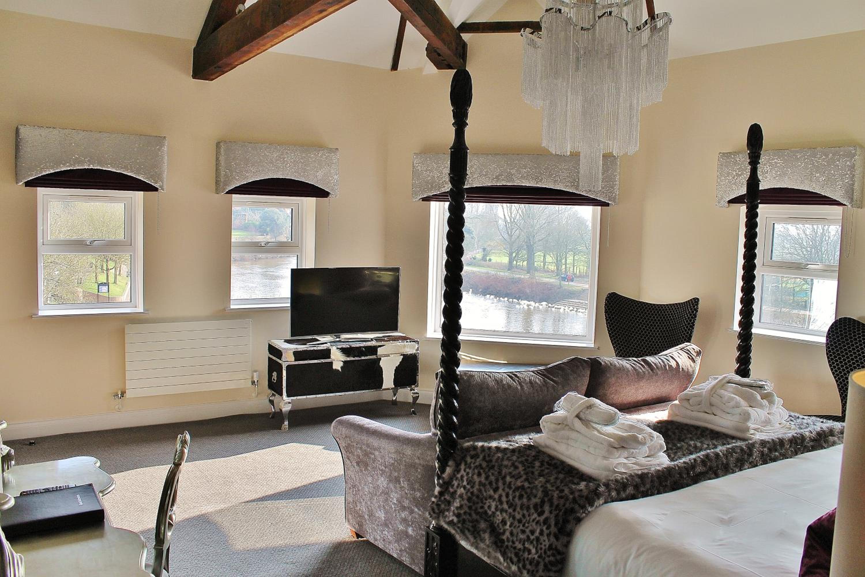 Quay Suite