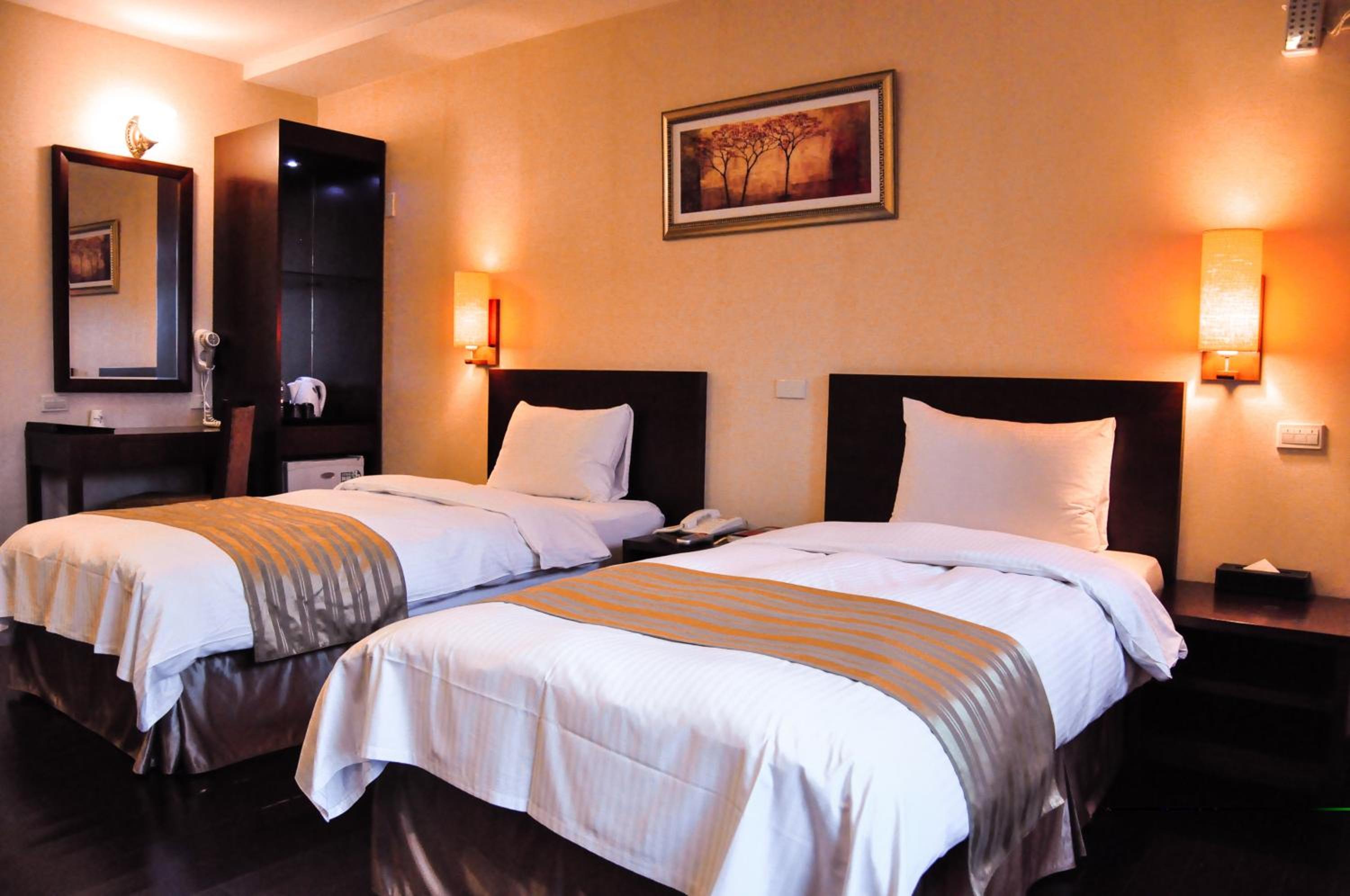 Standard Twin Room photo 3