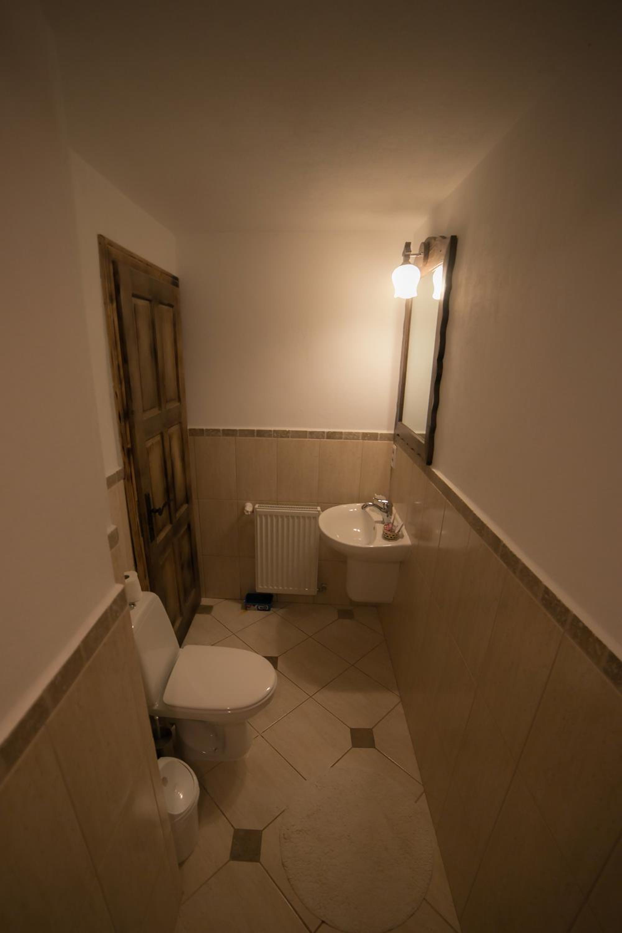 Standard Double Room - Photo 5