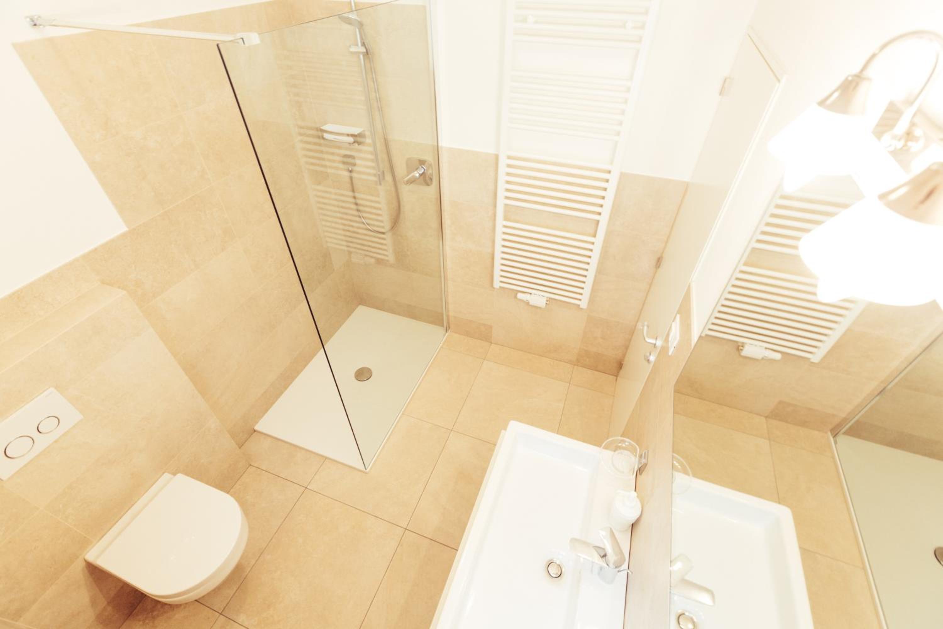 Double Room - Photo 2