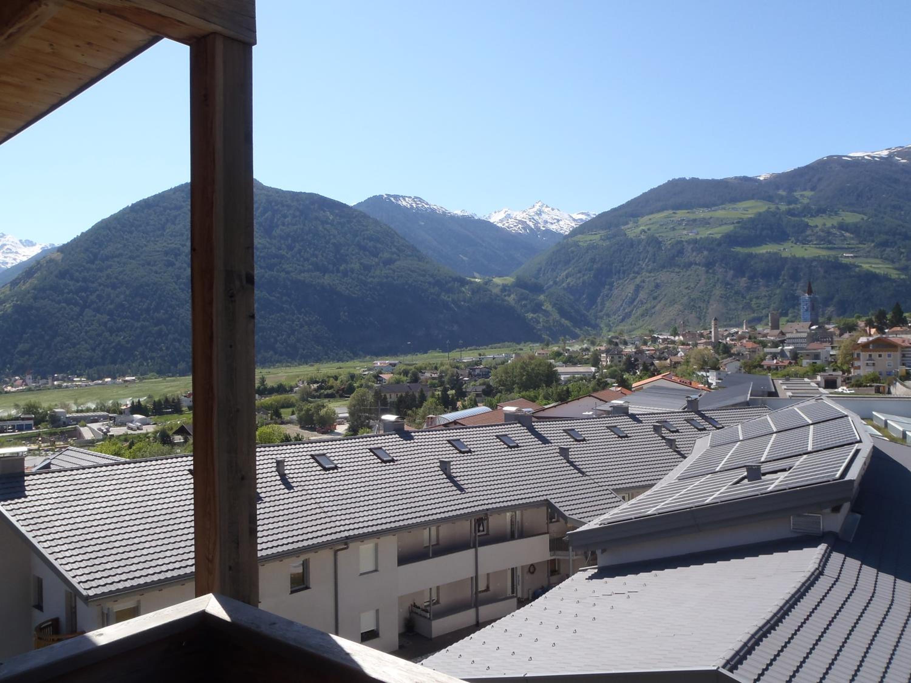 Standard Double Room with Balcony - Photo 7