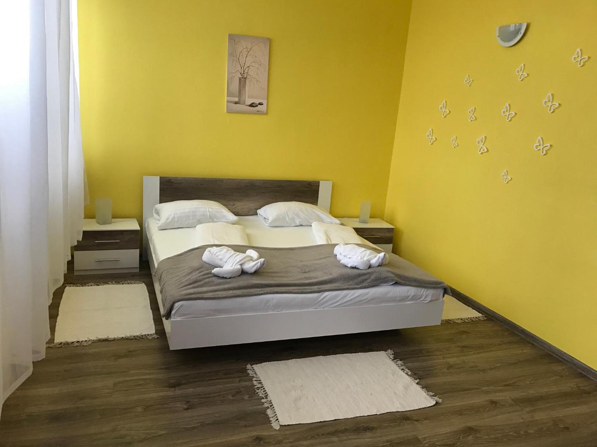  Double Room with Bath - Photo 5