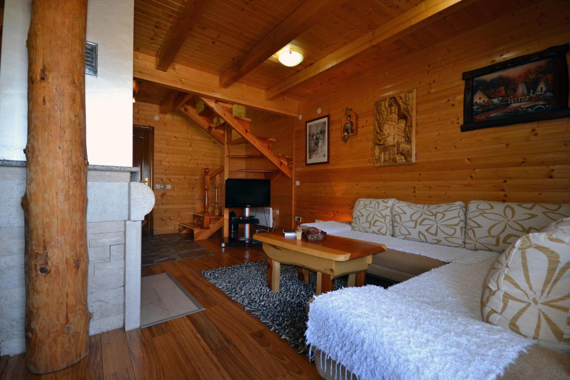 Two-Bedroom House photo 3