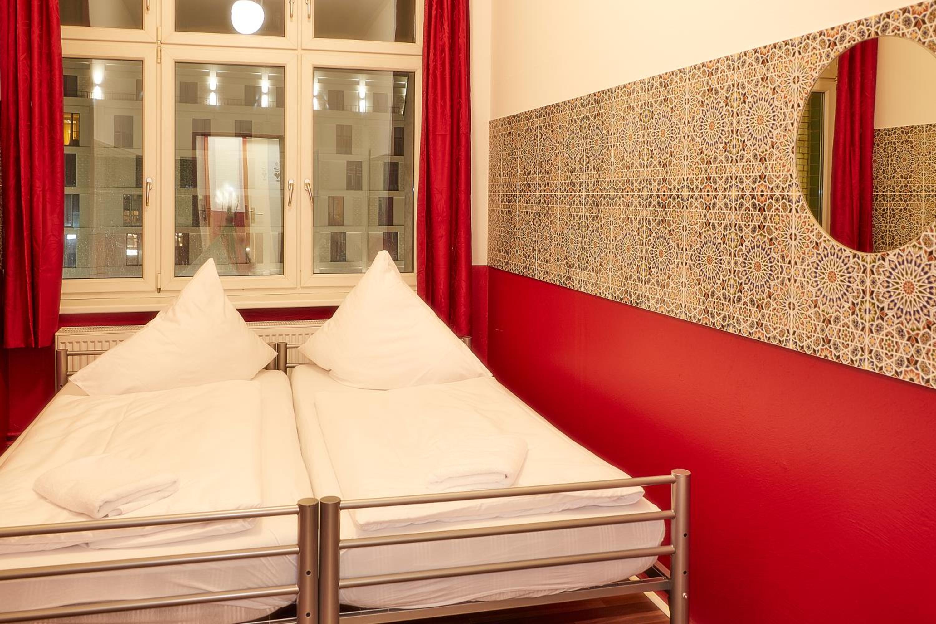 Double or Twin Room with Shared Bathroom photo 2