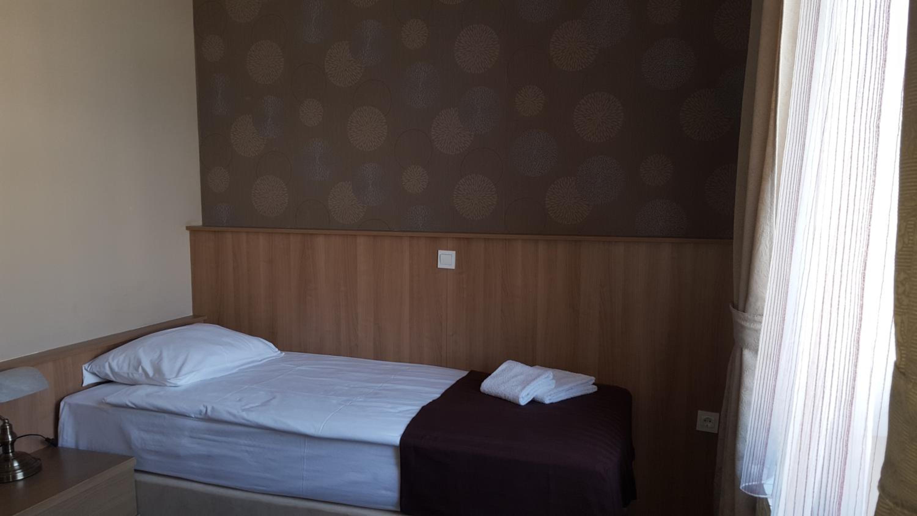 Single Room photo 2