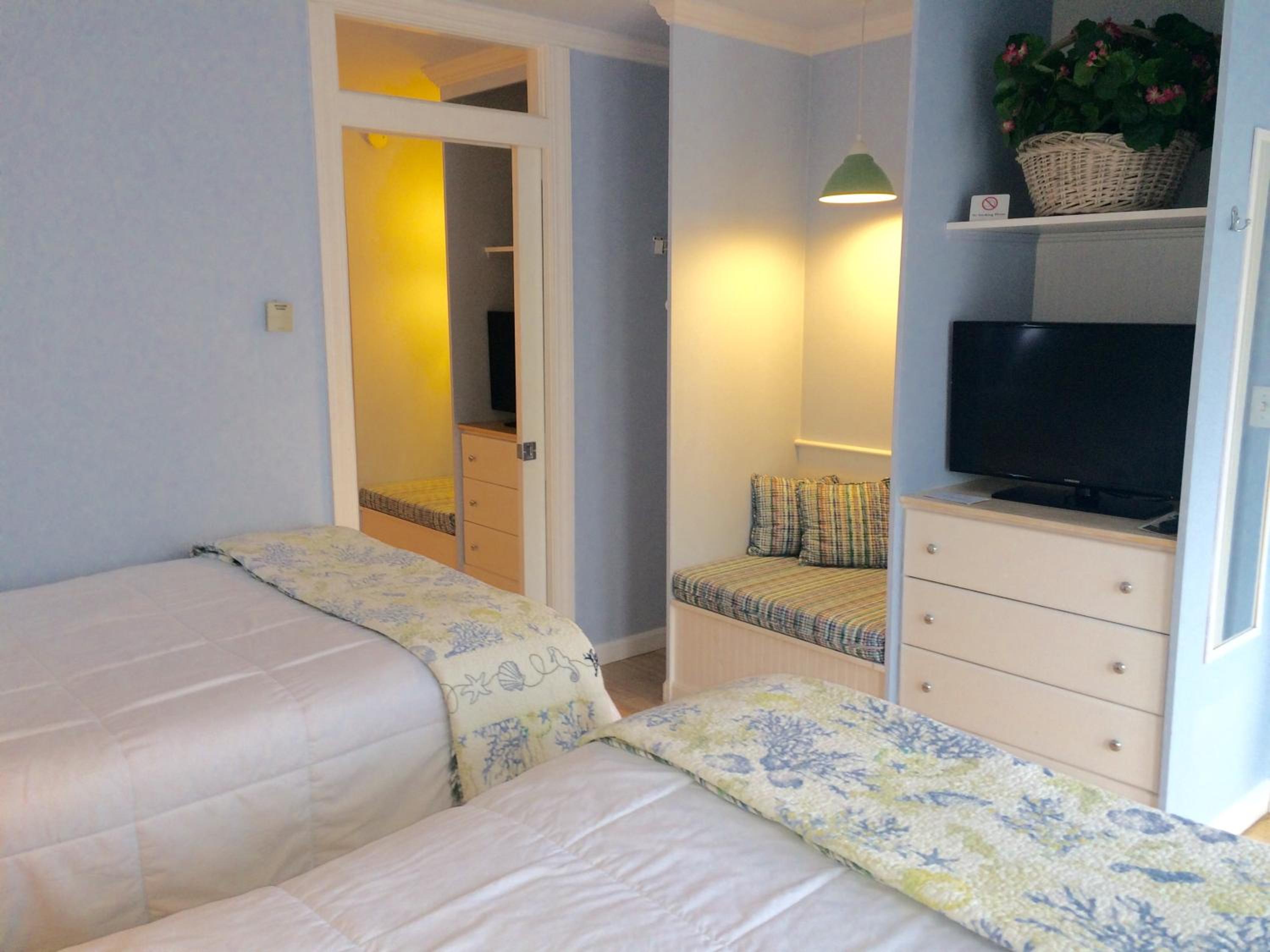 One Bedroom Suite #19 & #38
