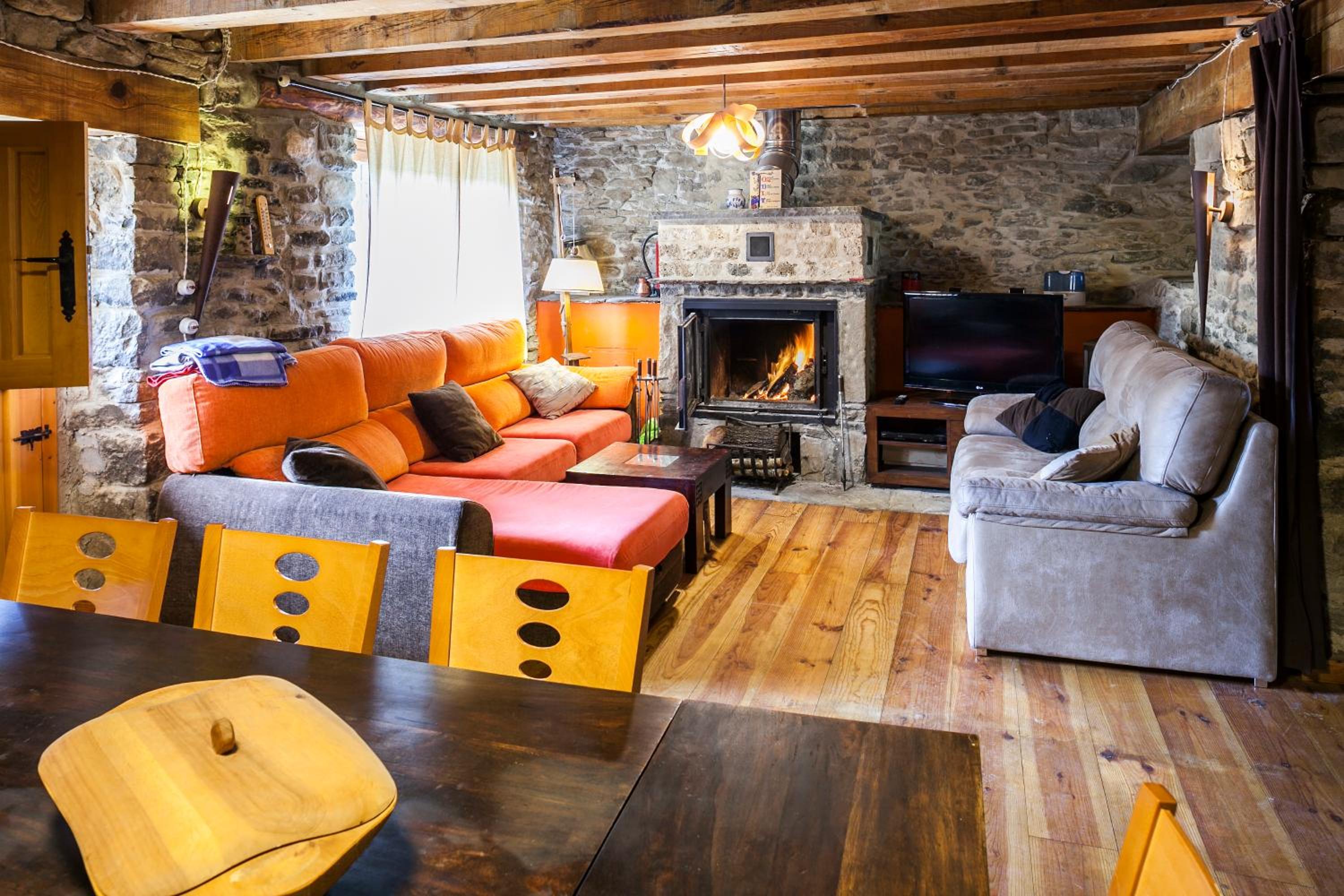 Casa de cuatro habitaciones
