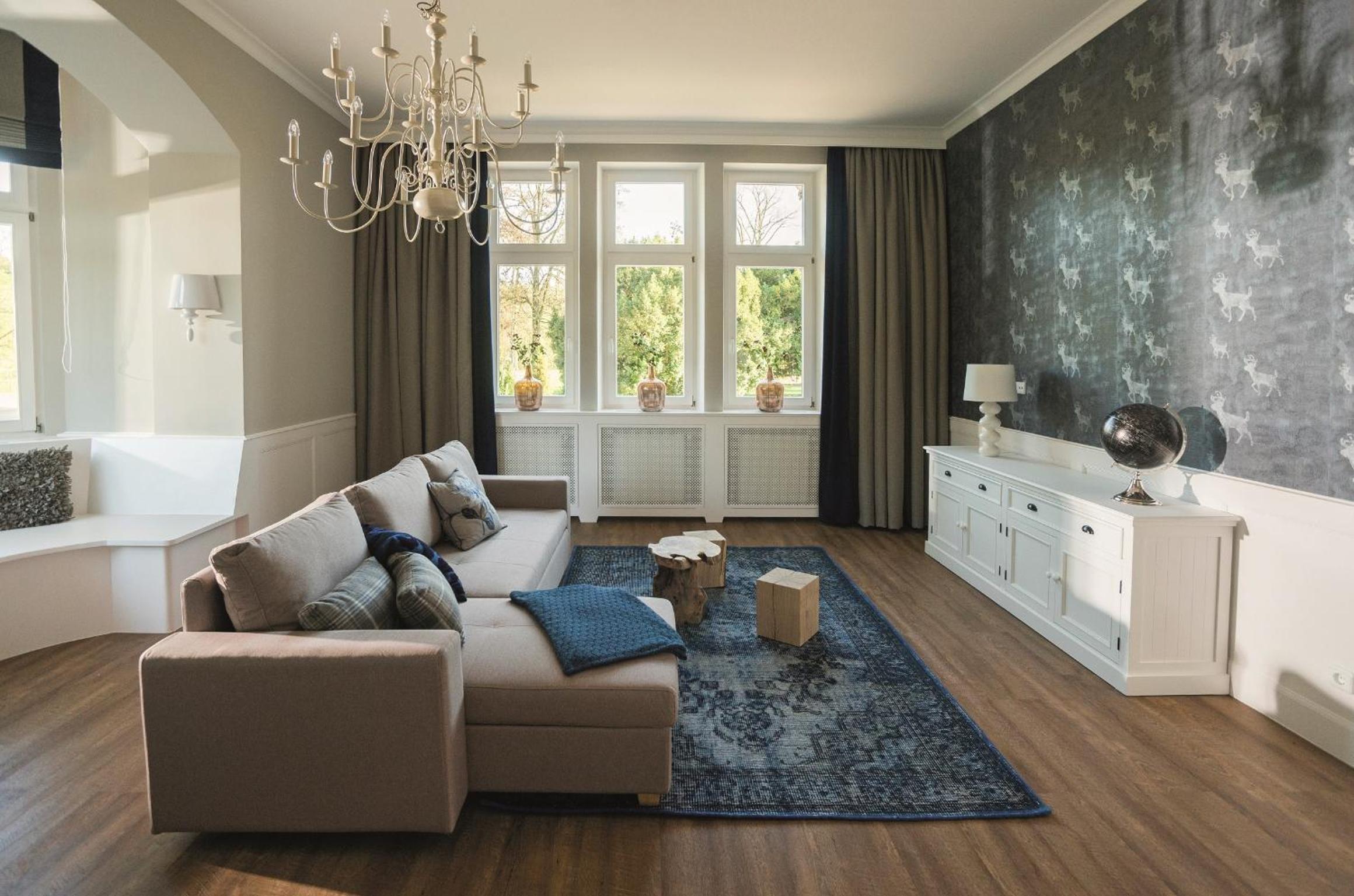 Suite - Photo 4