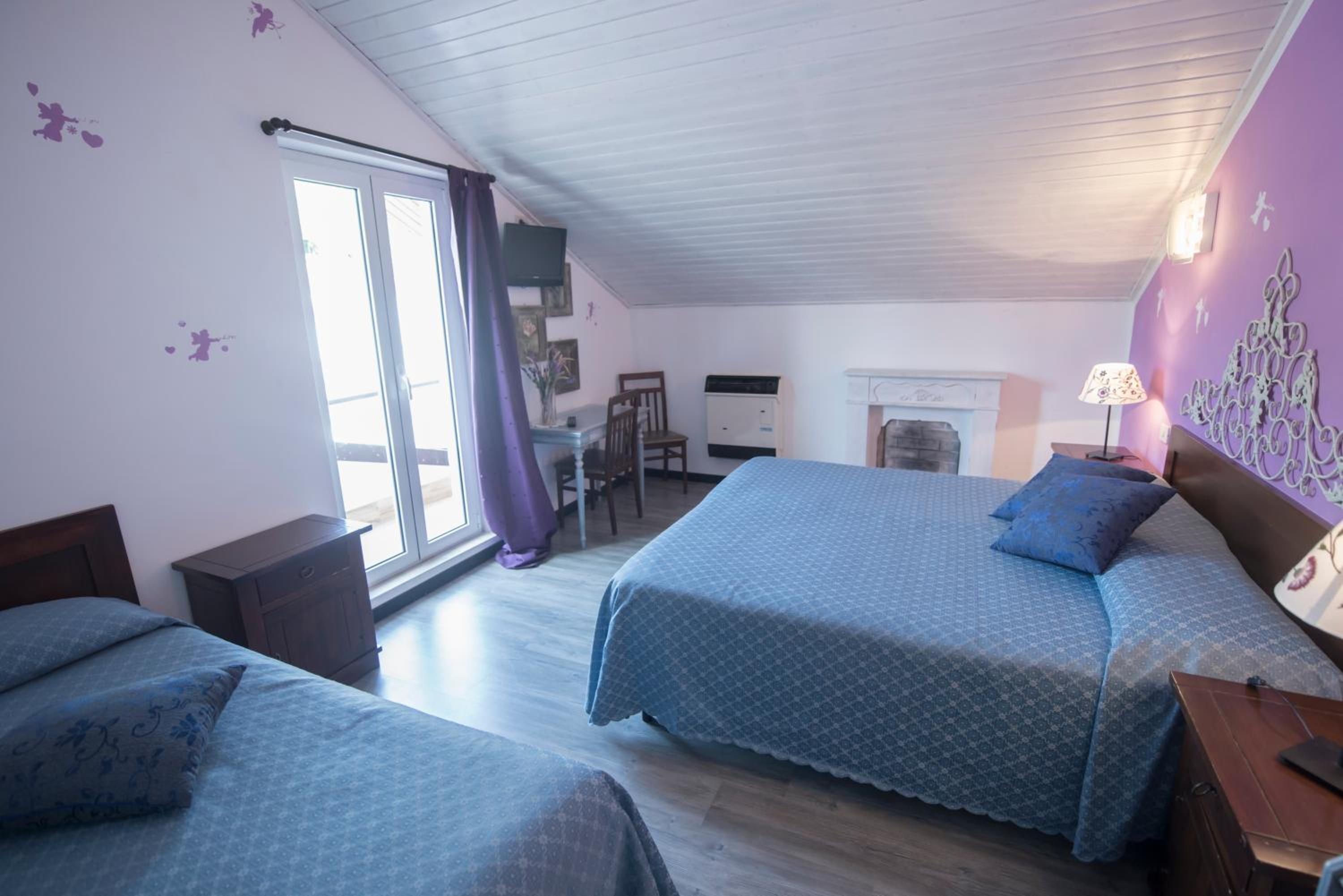 Triple Room photo 2