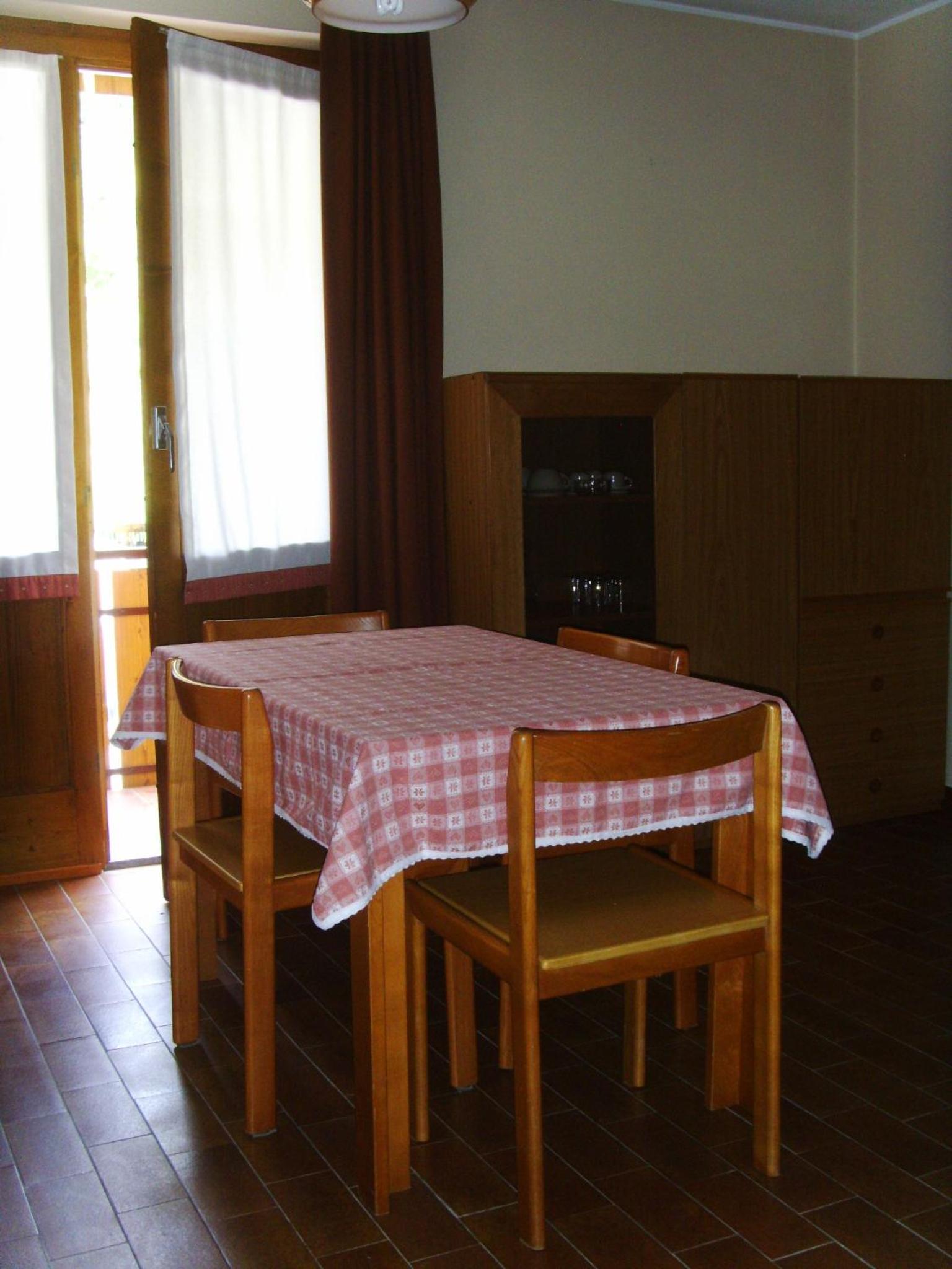 One-Bedroom Apartment (2 Adults) - Photo 3