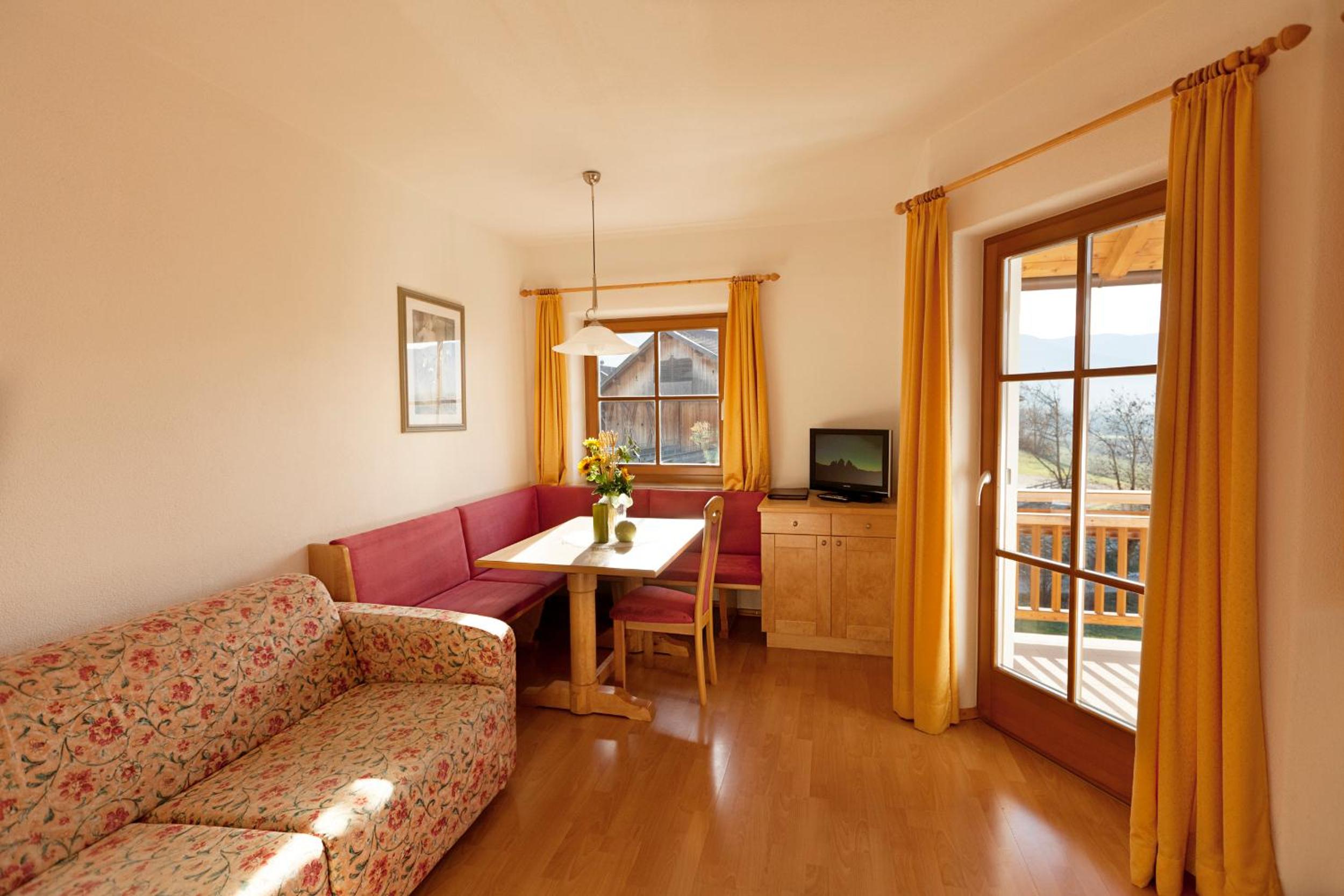Superior Apartment photo 3