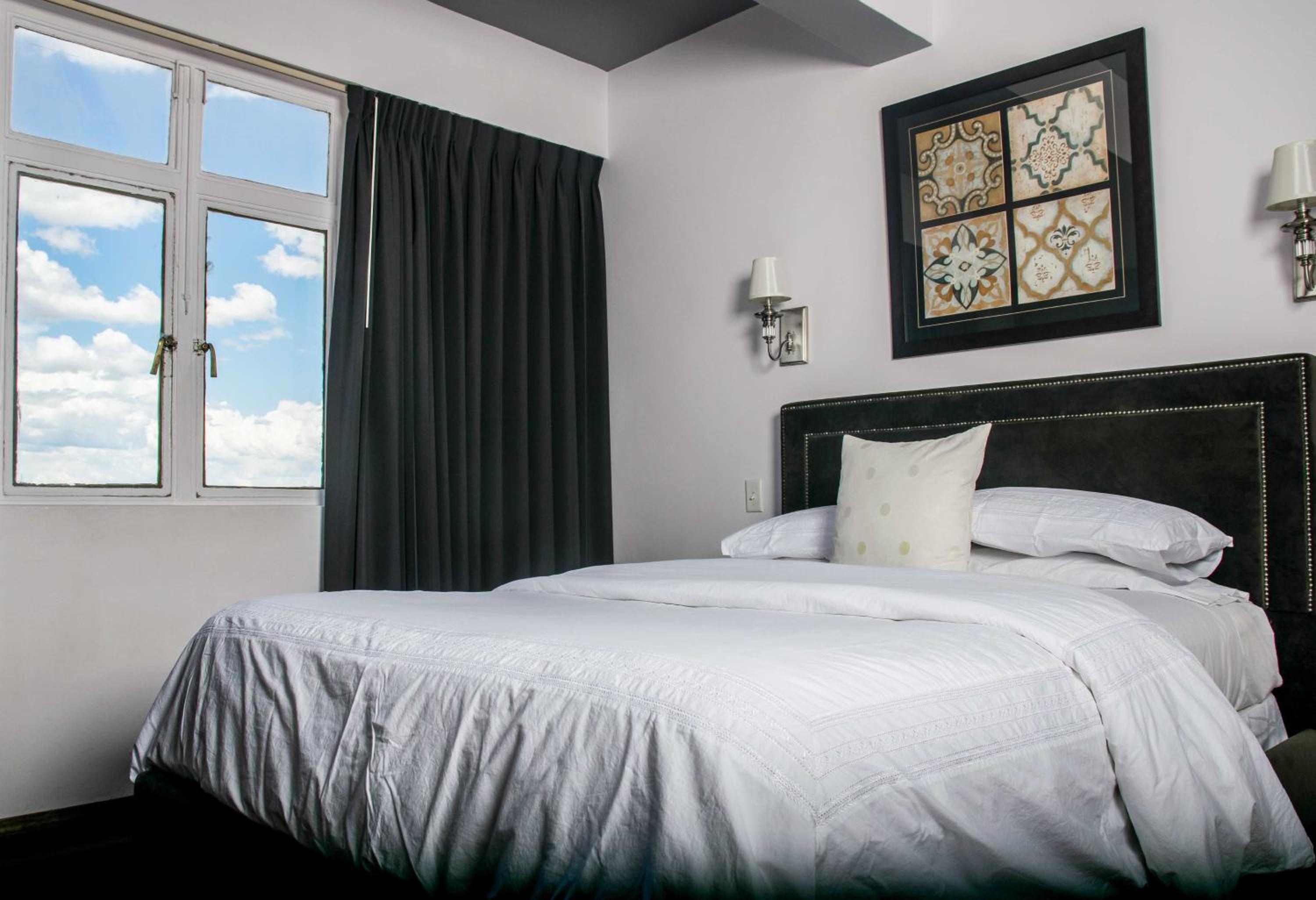 Executive Suite photo 3