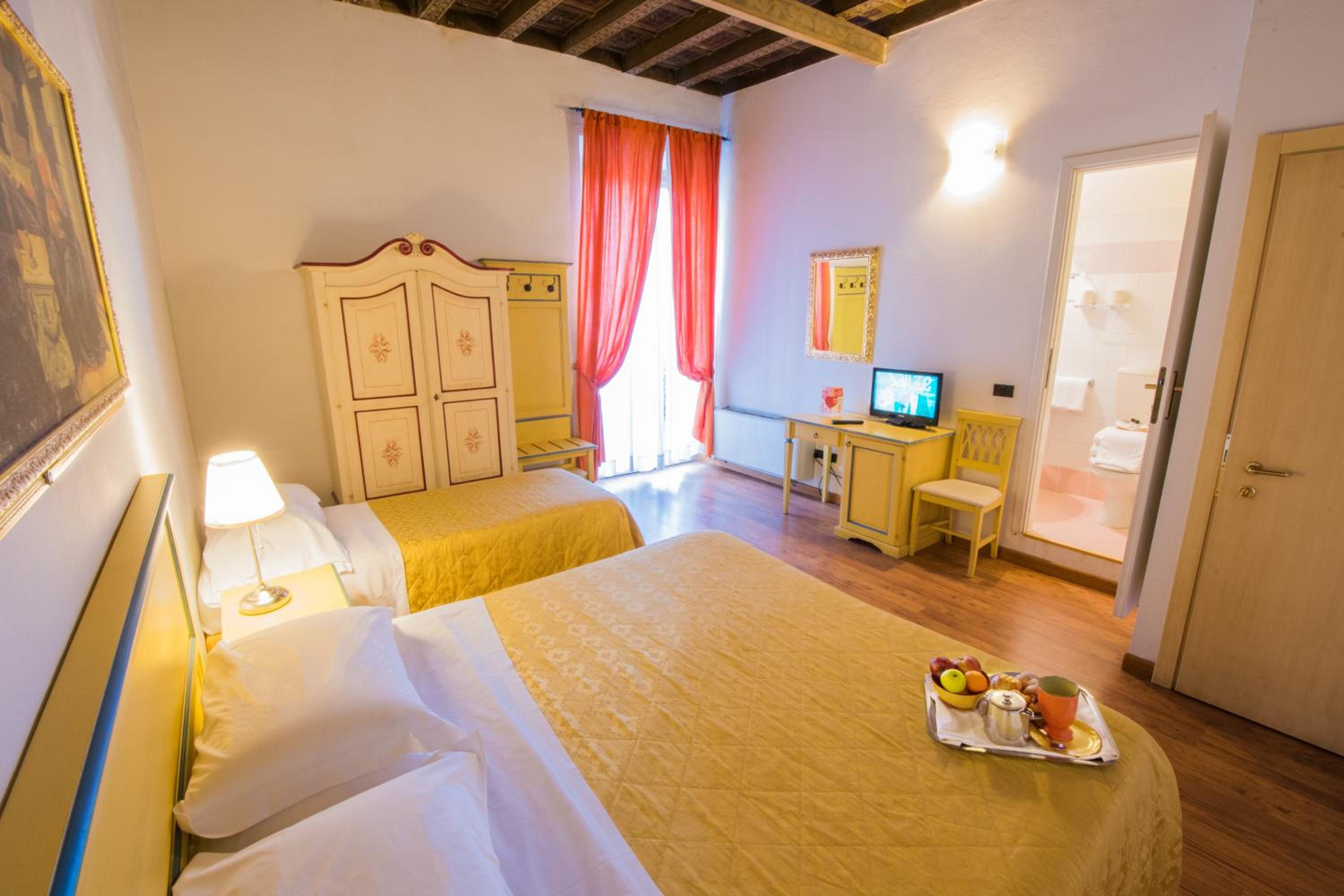 Triple Room photo 1