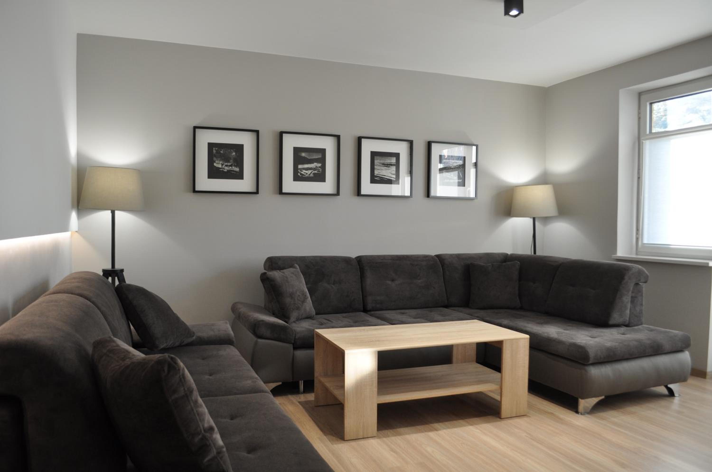 One-Bedroom Apartment (6 Adults) photo 1
