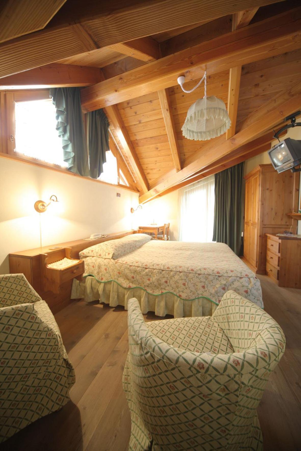 Double or Twin Room photo 1