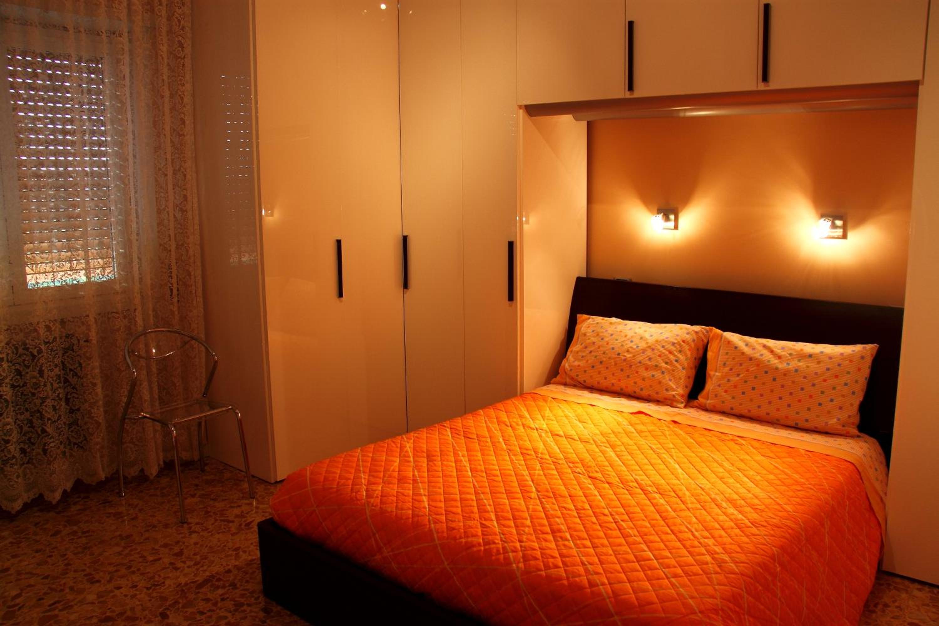 Double Or Twin Room With Shared Bathroom photo 3