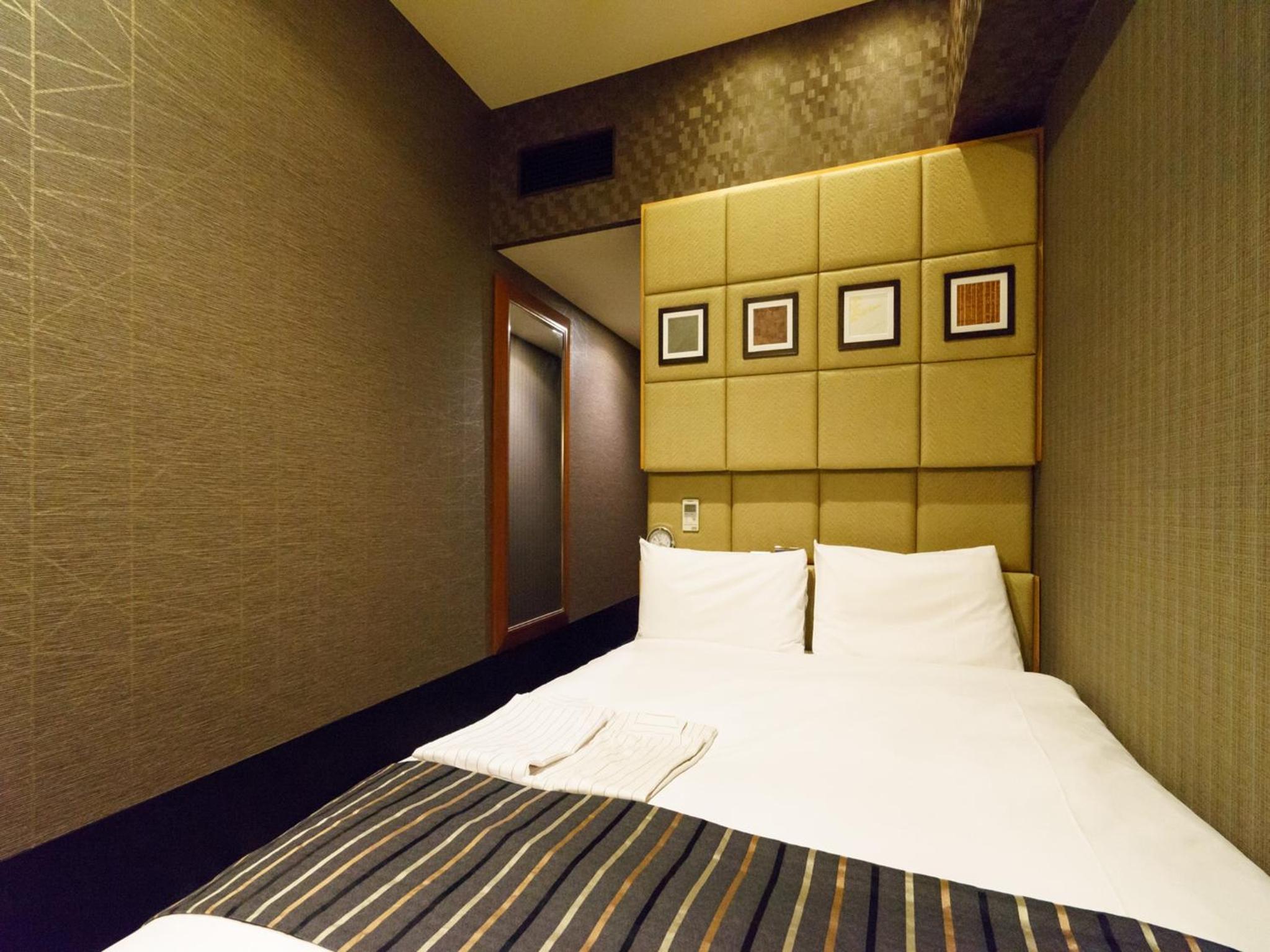 Double Room - Non-Smoking - Photo 1
