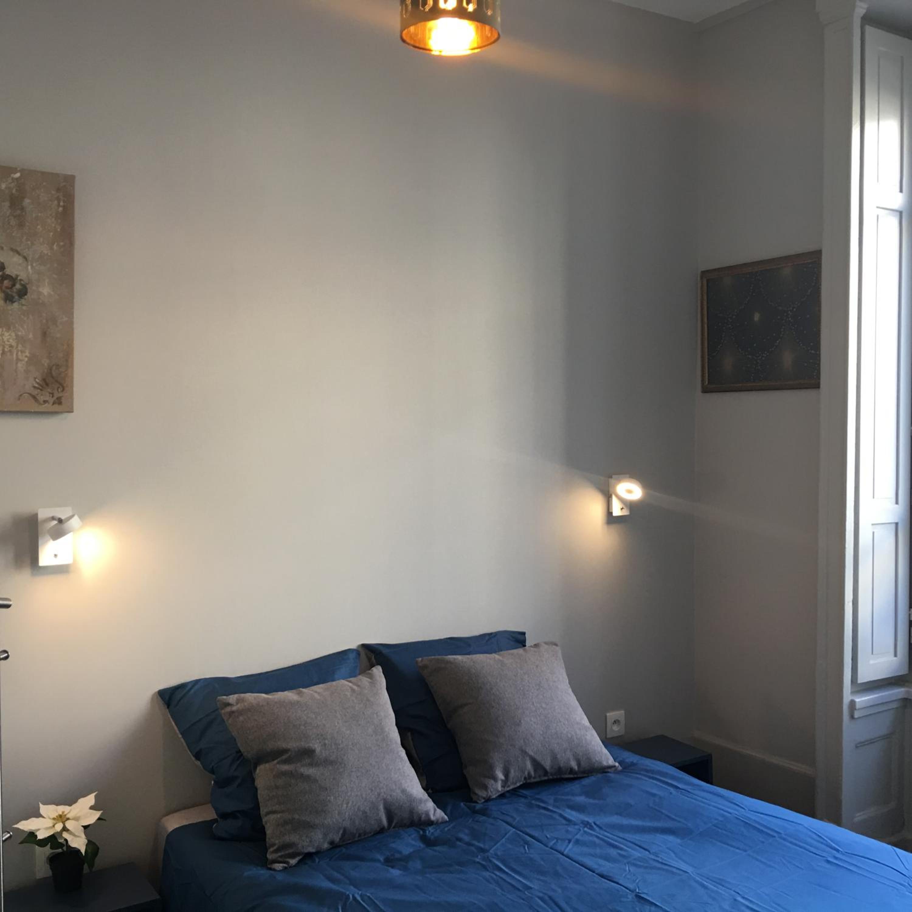 One-Bedroom Apartment - Photo 6