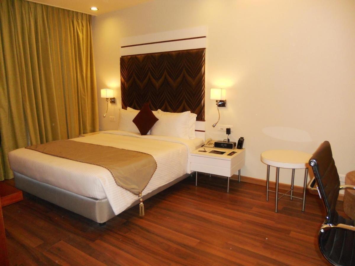 Club Room photo 3