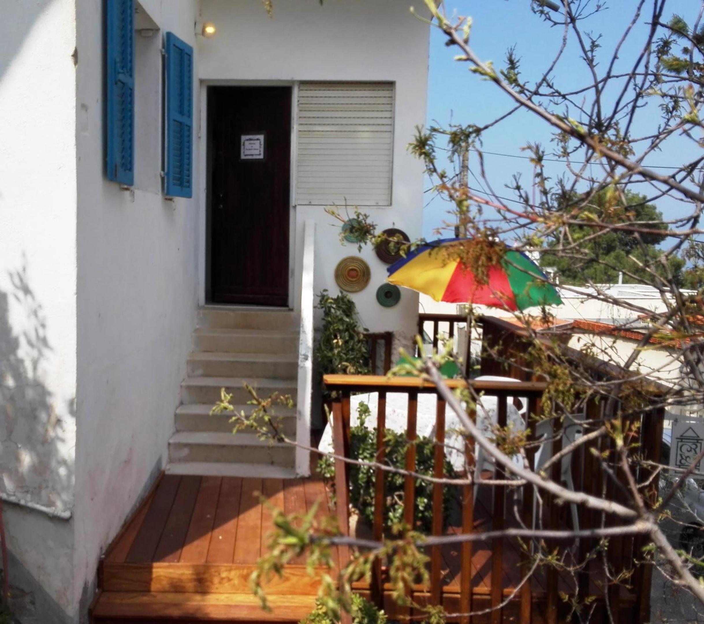 Studio Apartment with Sea View photo 1