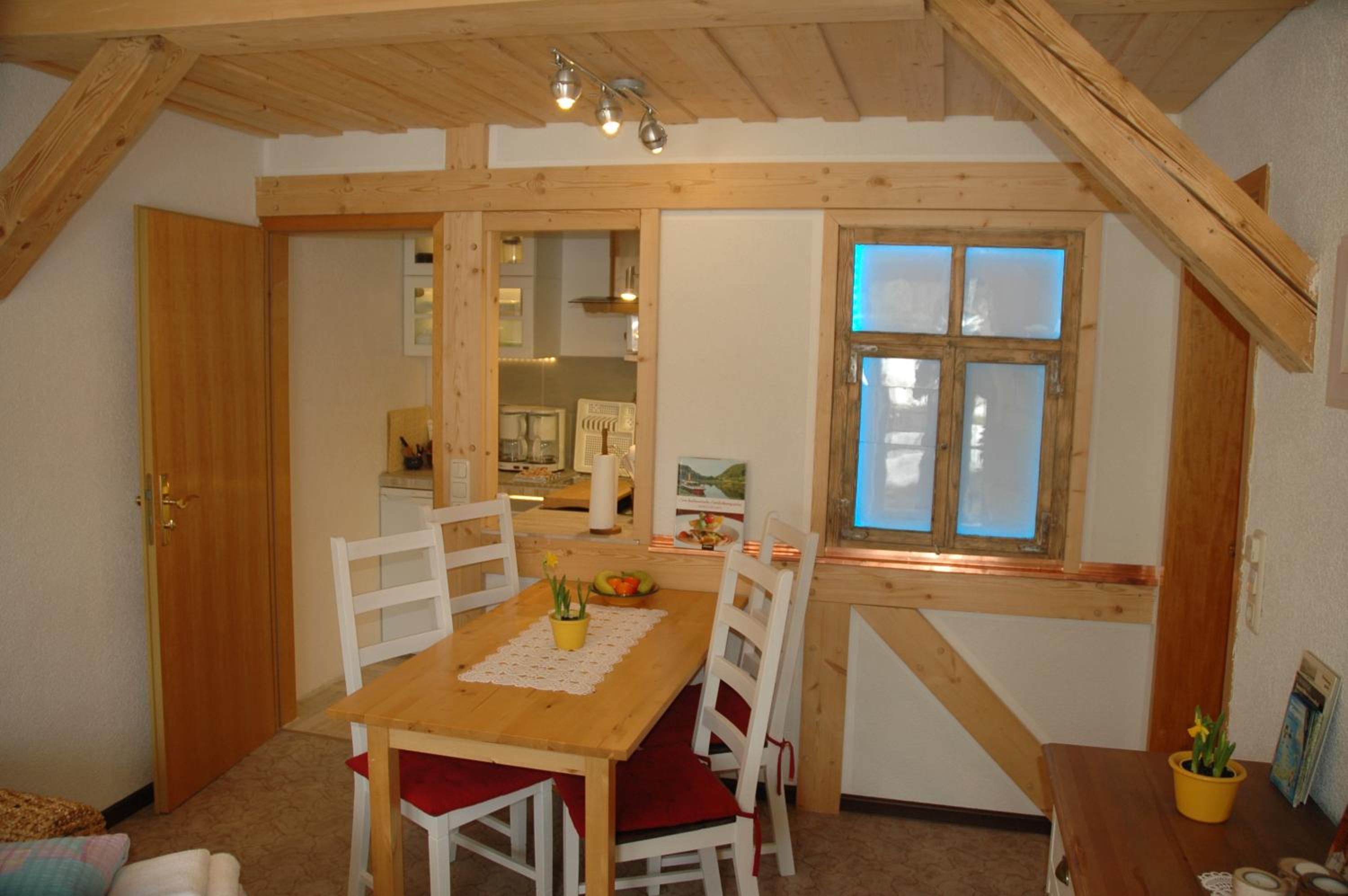 Apartment with Mountain View photo 3