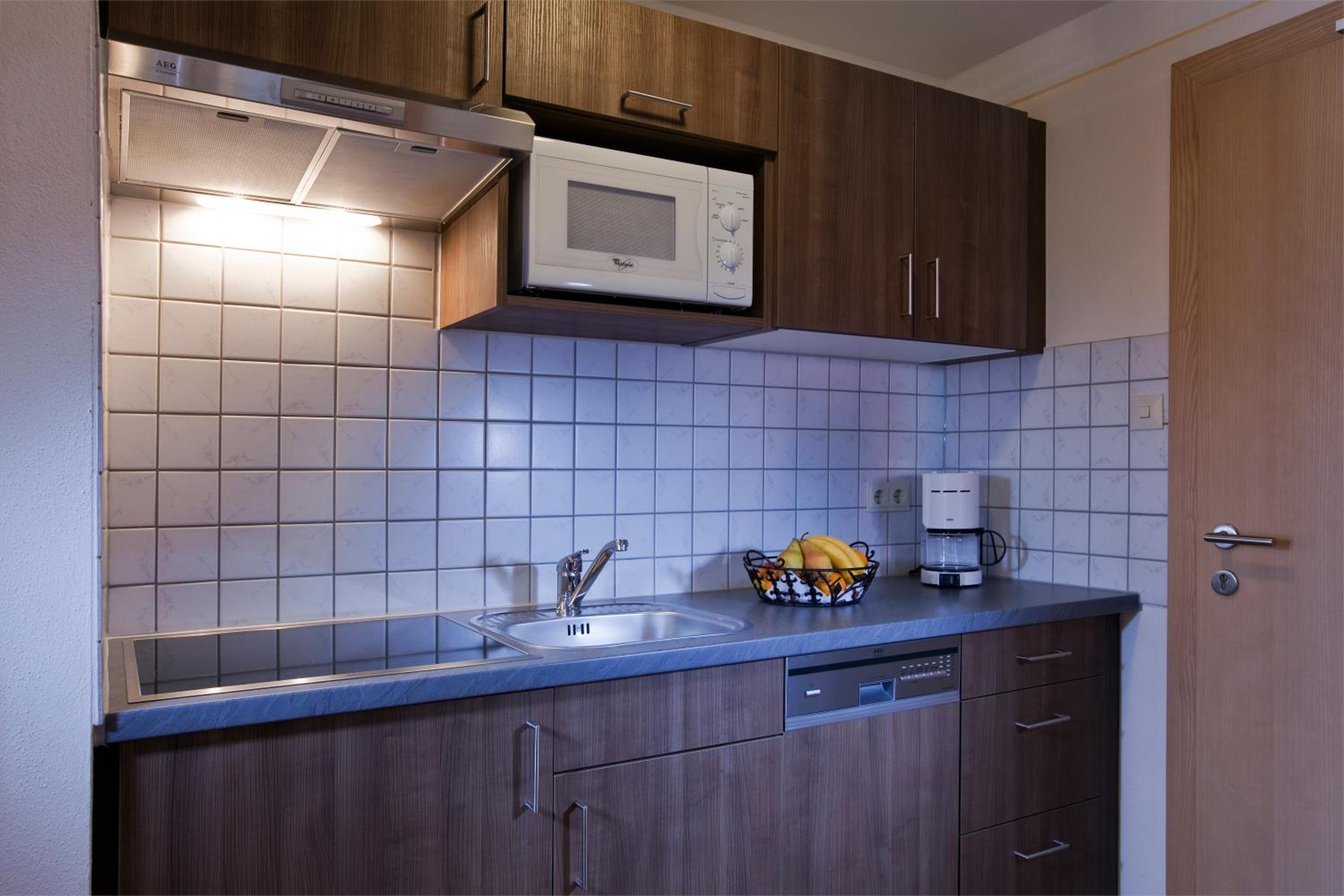 One-Bedroom Apartment photo 3