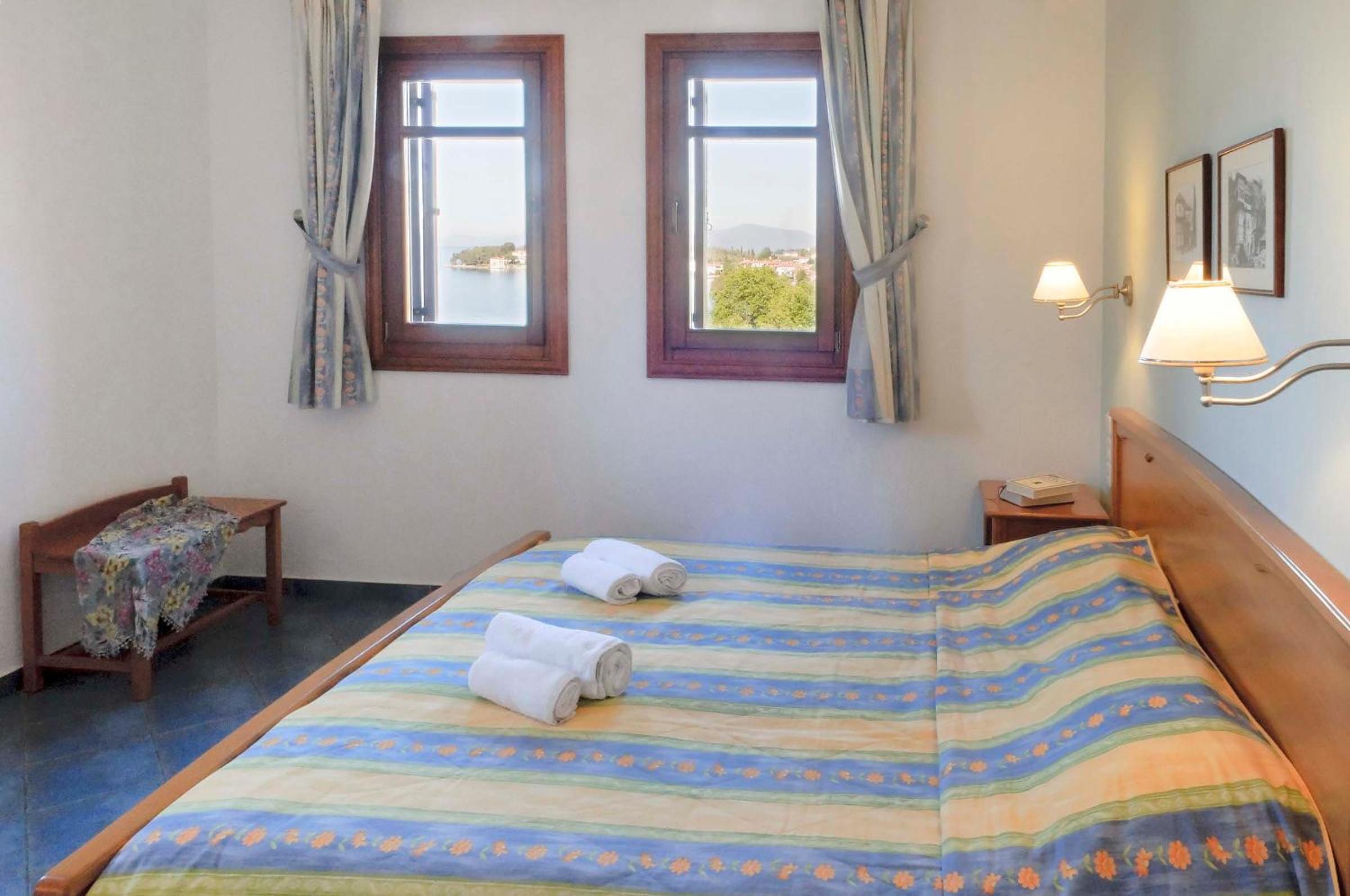 One-Bedroom Family Apartment with Sea View - Photo 13