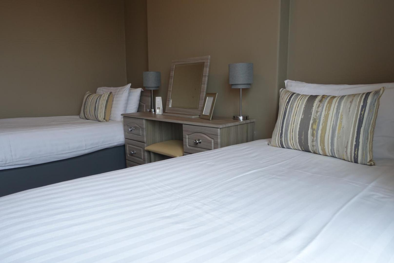 Twin Room with Sea View photo 2