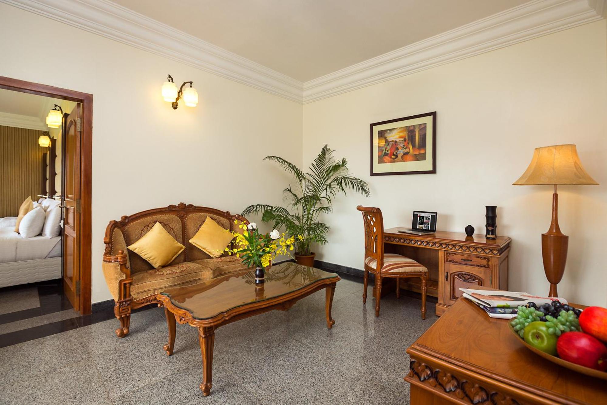 Villa - Sea Side - Photo 1