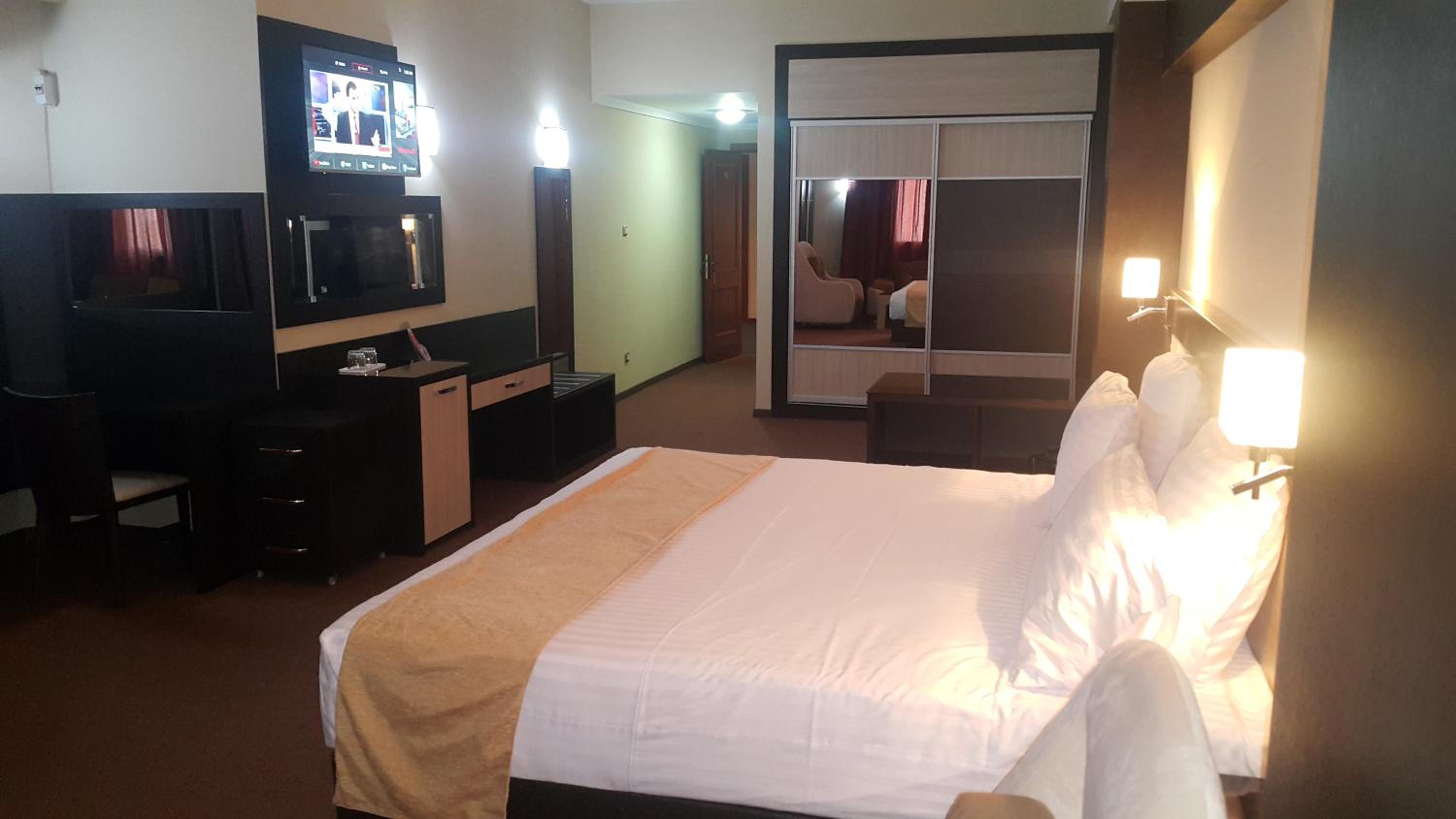Junior Suite - Photo 3