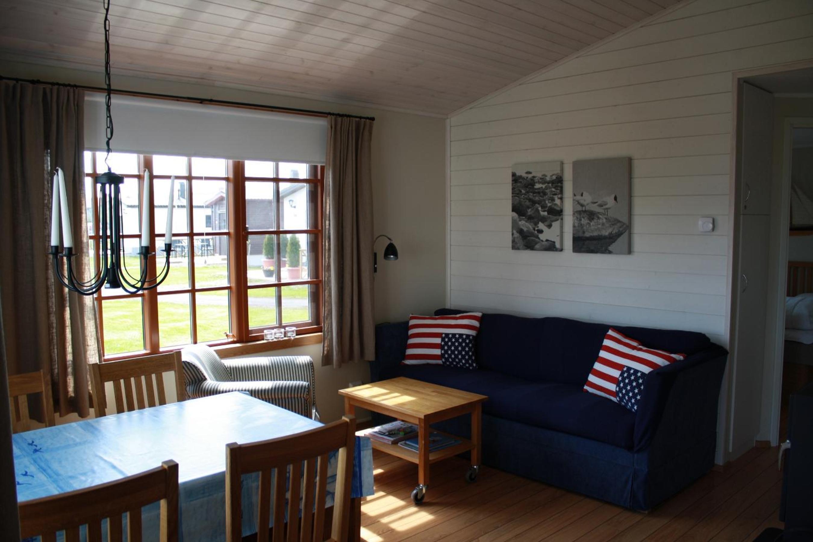 Two-Bedroom Cottage Seafront photo 3