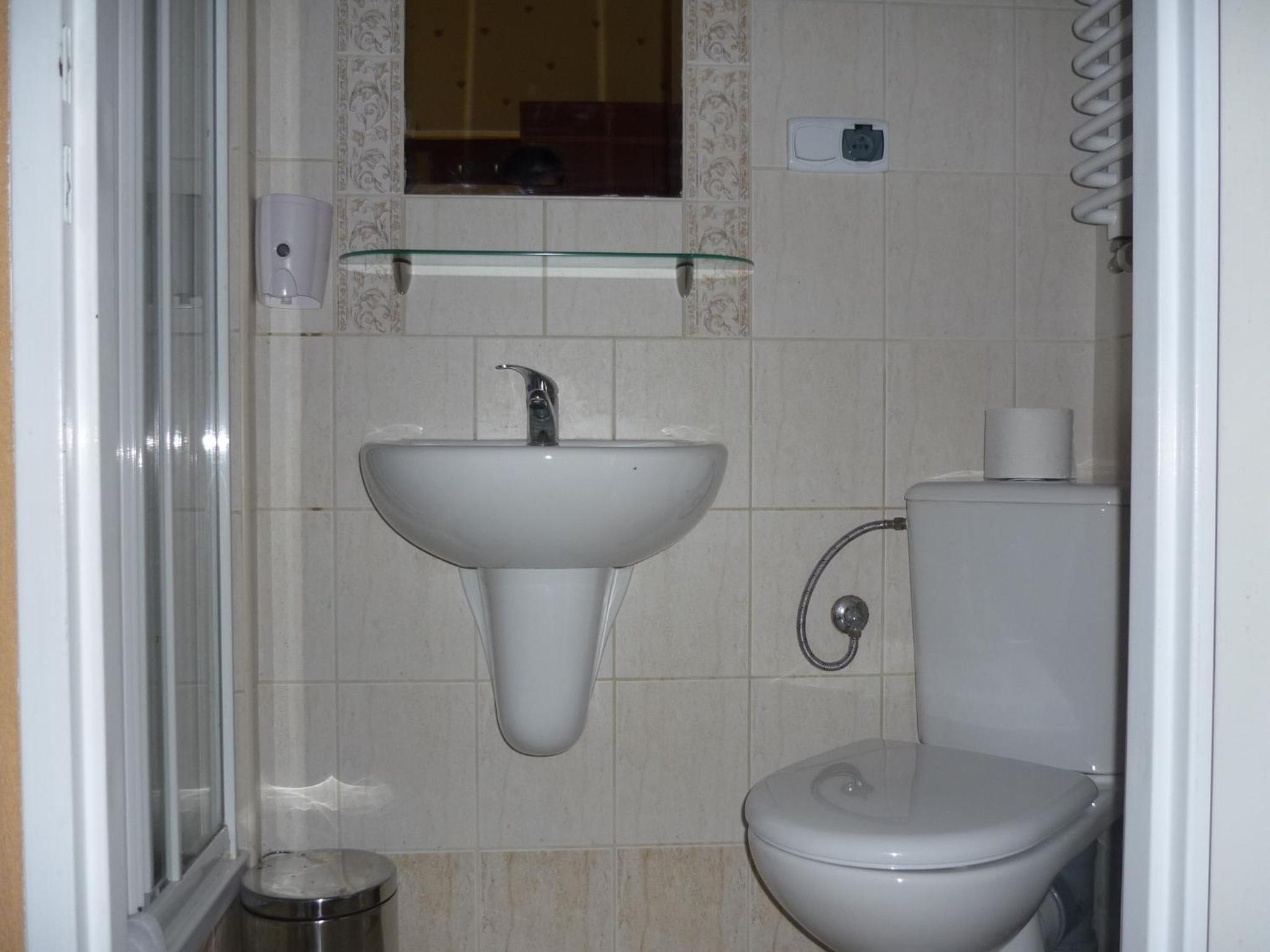 Single Room photo 2